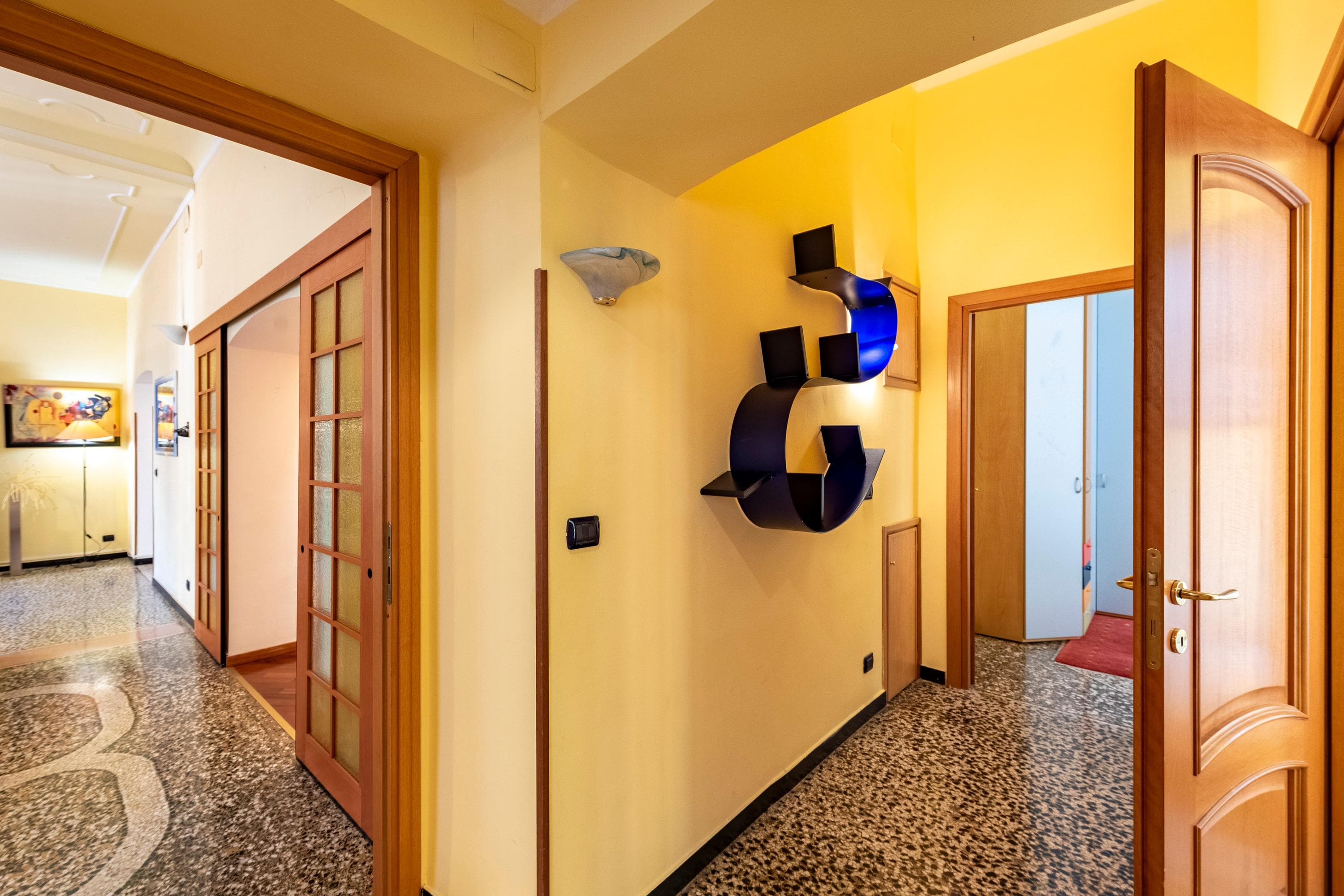 Gallery Image 15