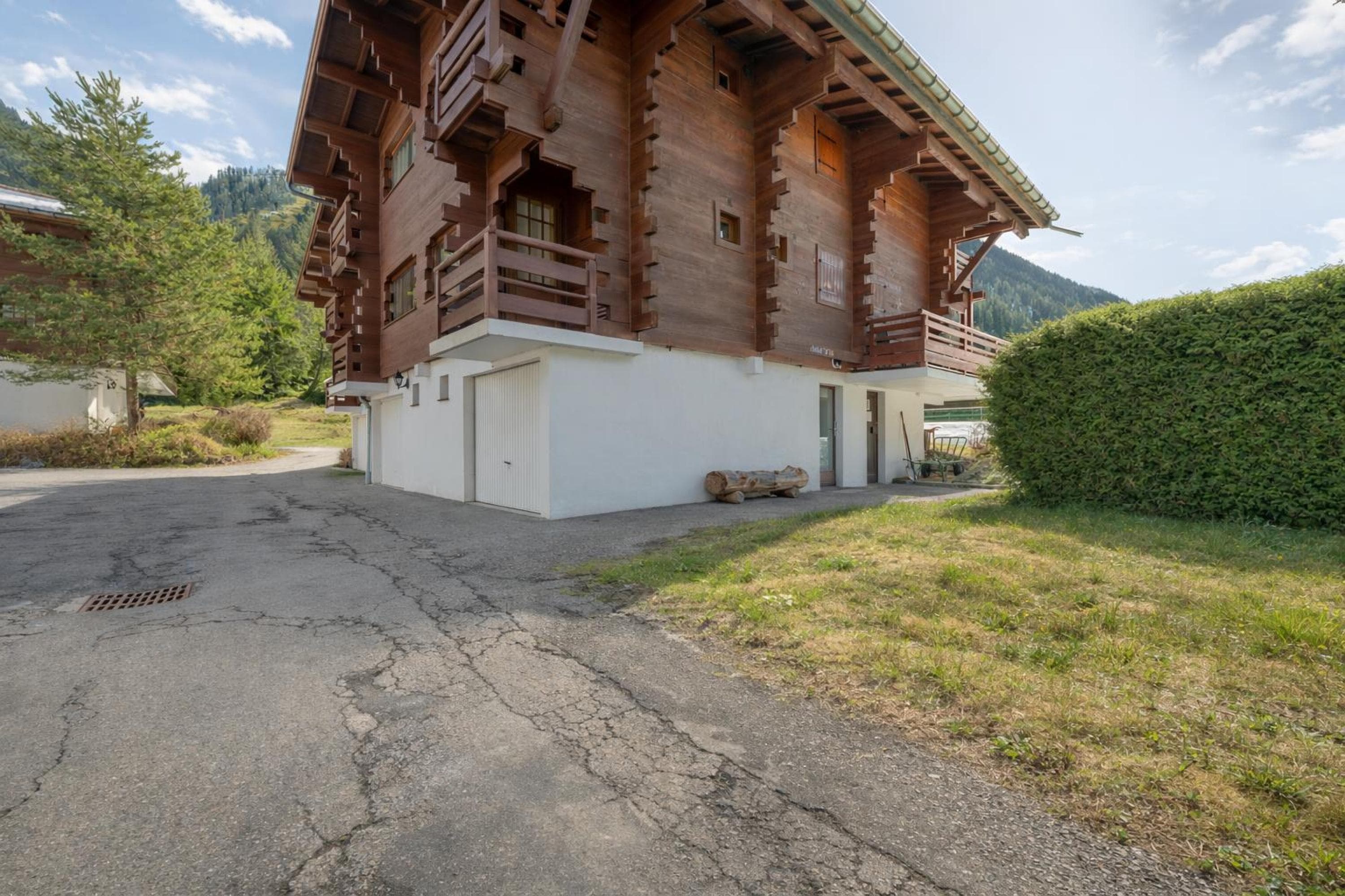 Gallery Image 12