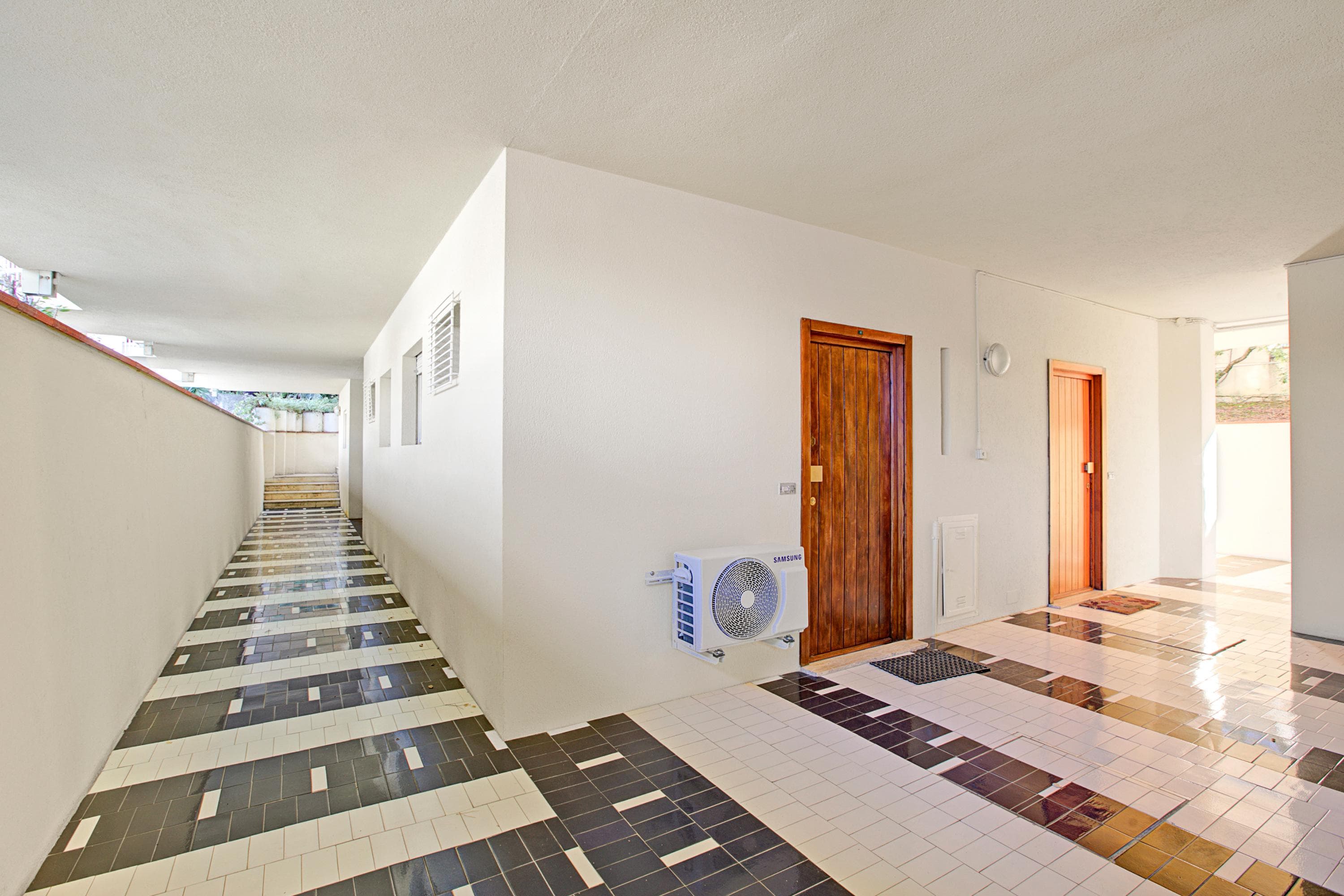 Gallery Image 15