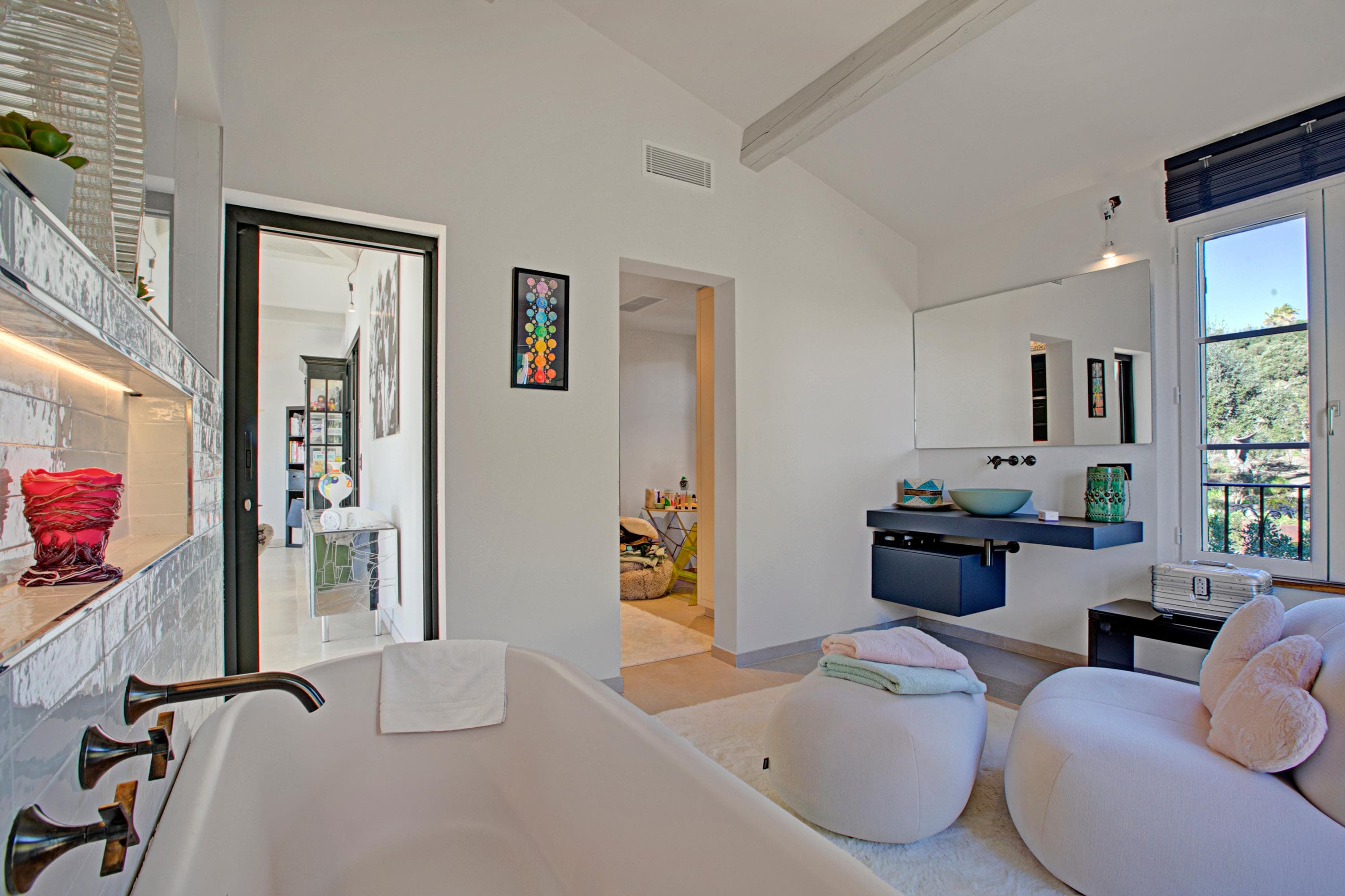 Gallery Image 19