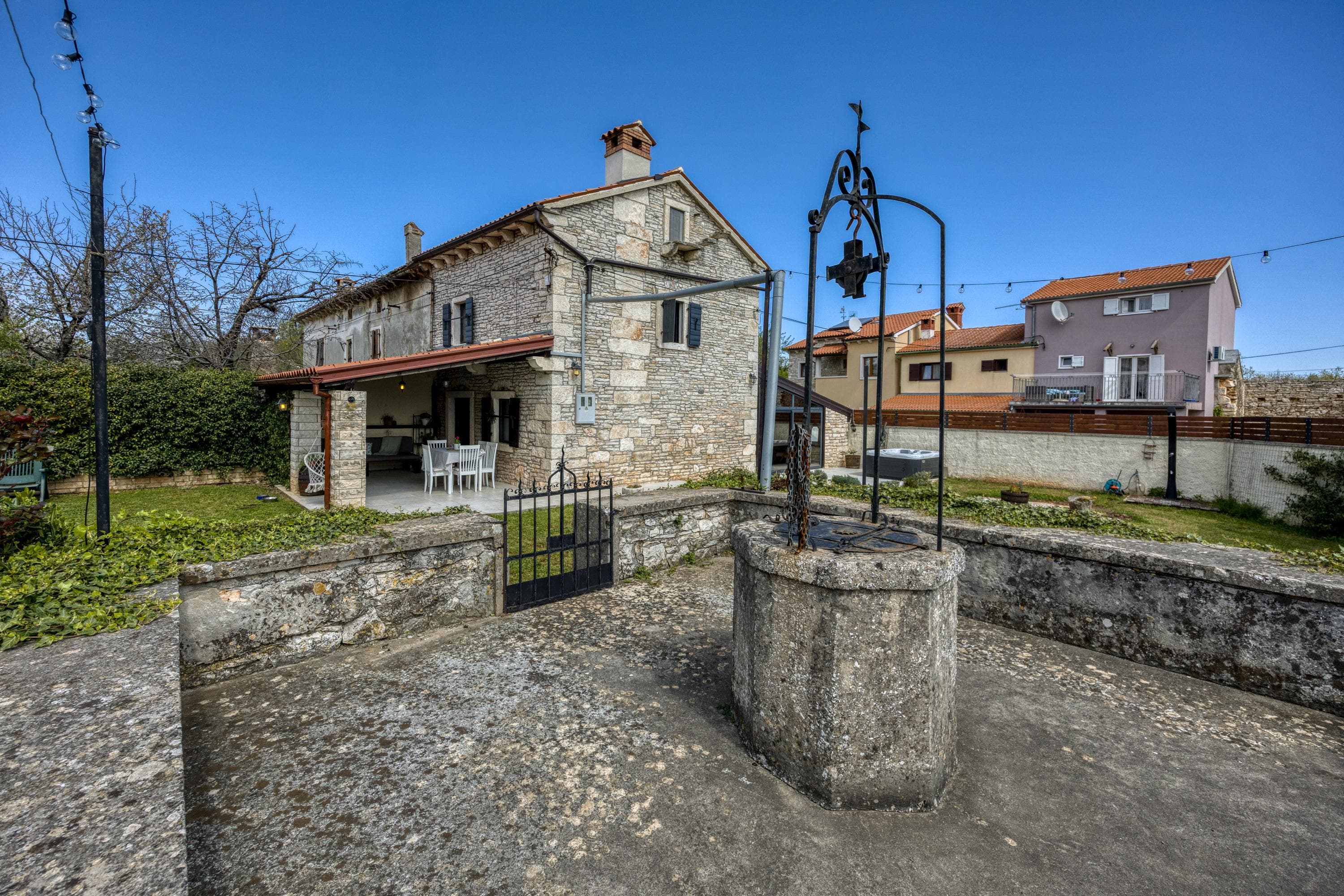 Gallery Image 35