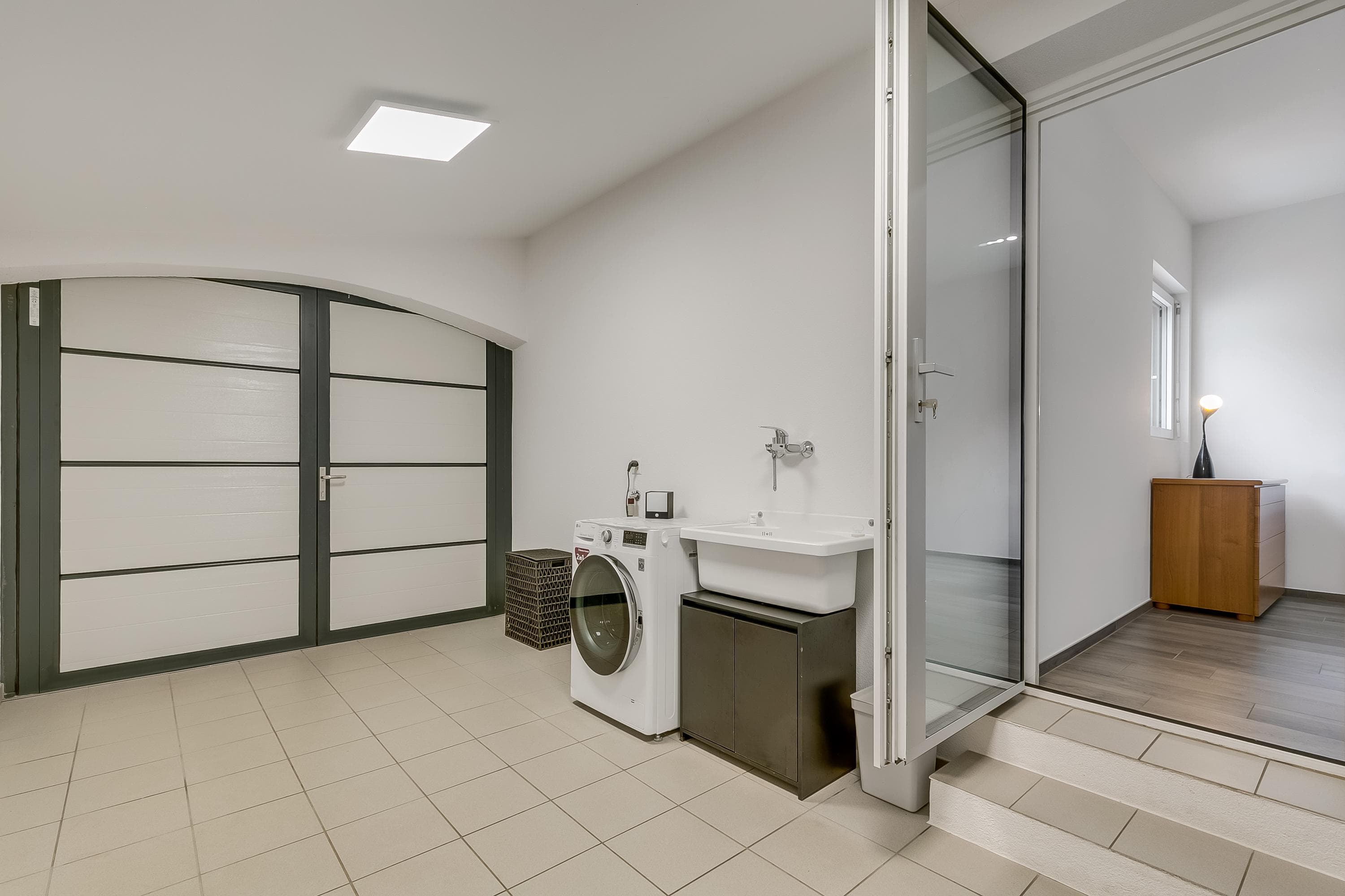 Gallery Image 12