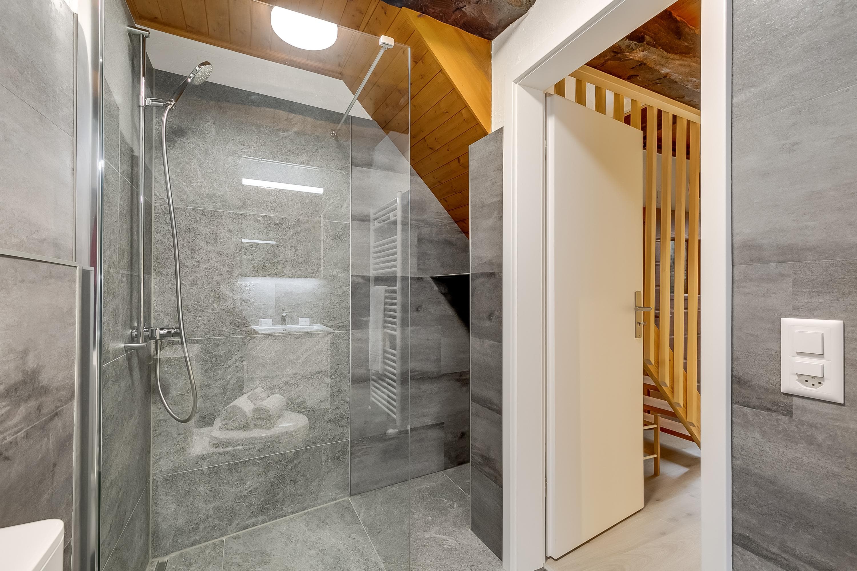 Gallery Image 8