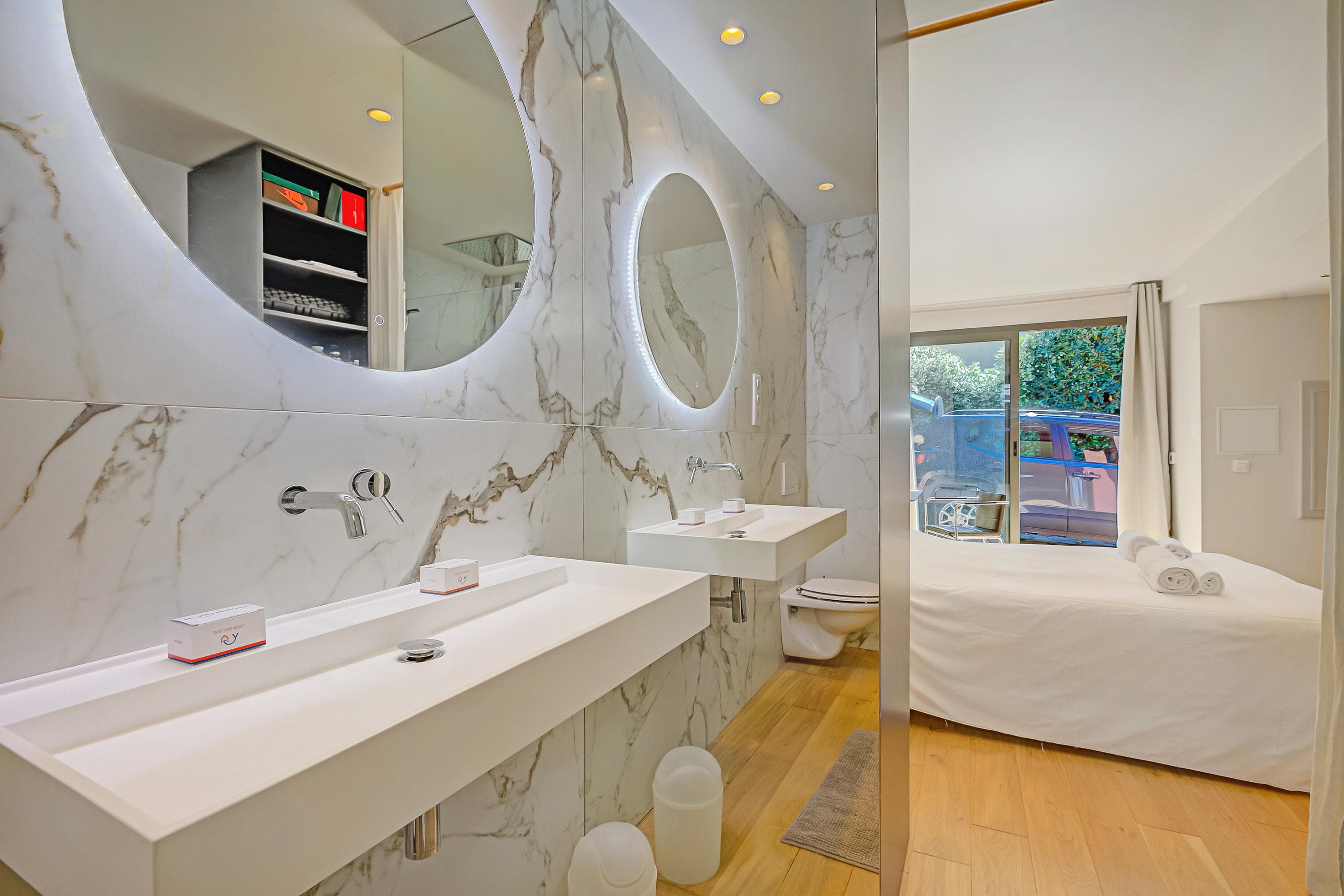 Gallery Image 9