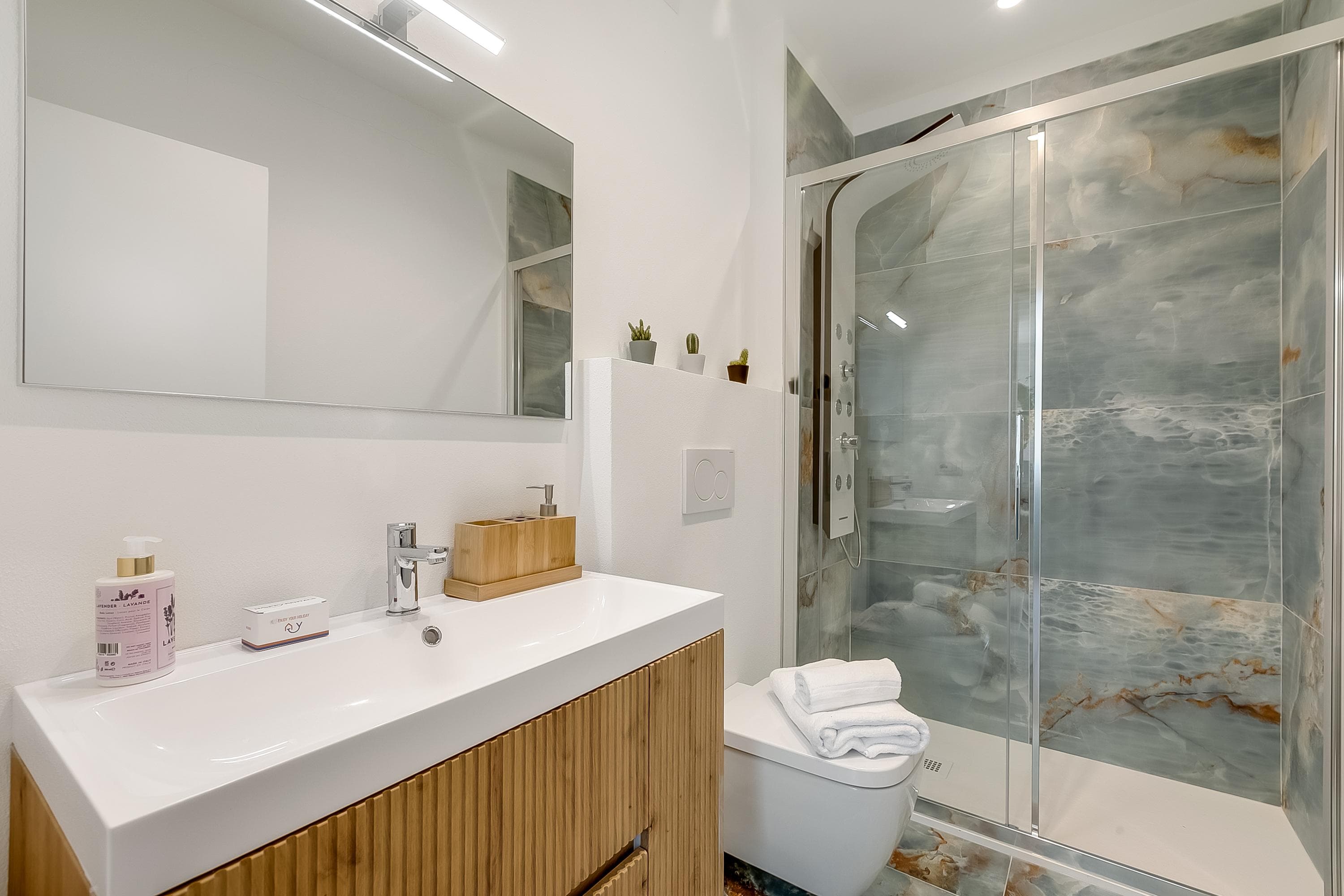 Gallery Image 9