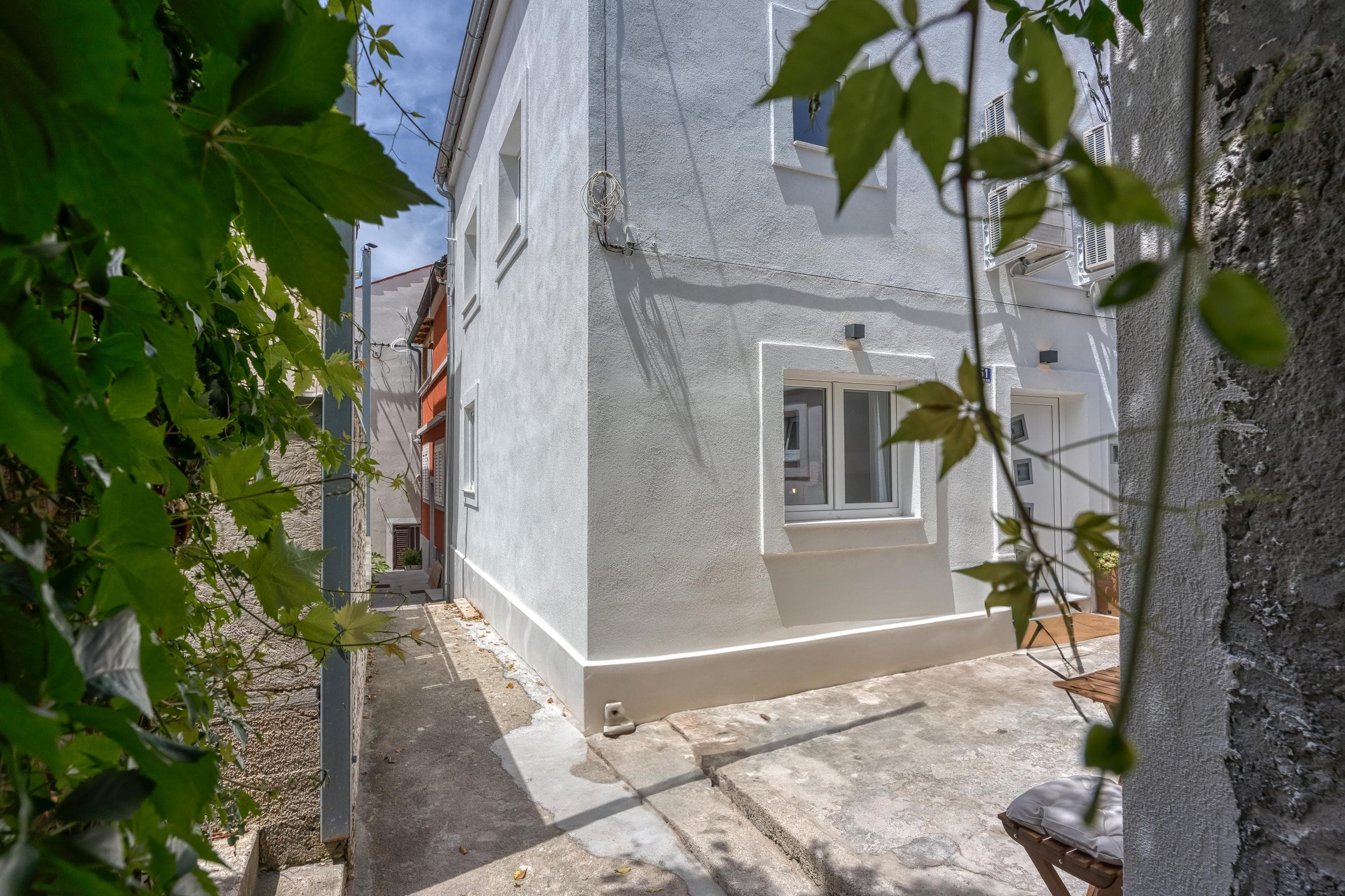 Gallery Image 16