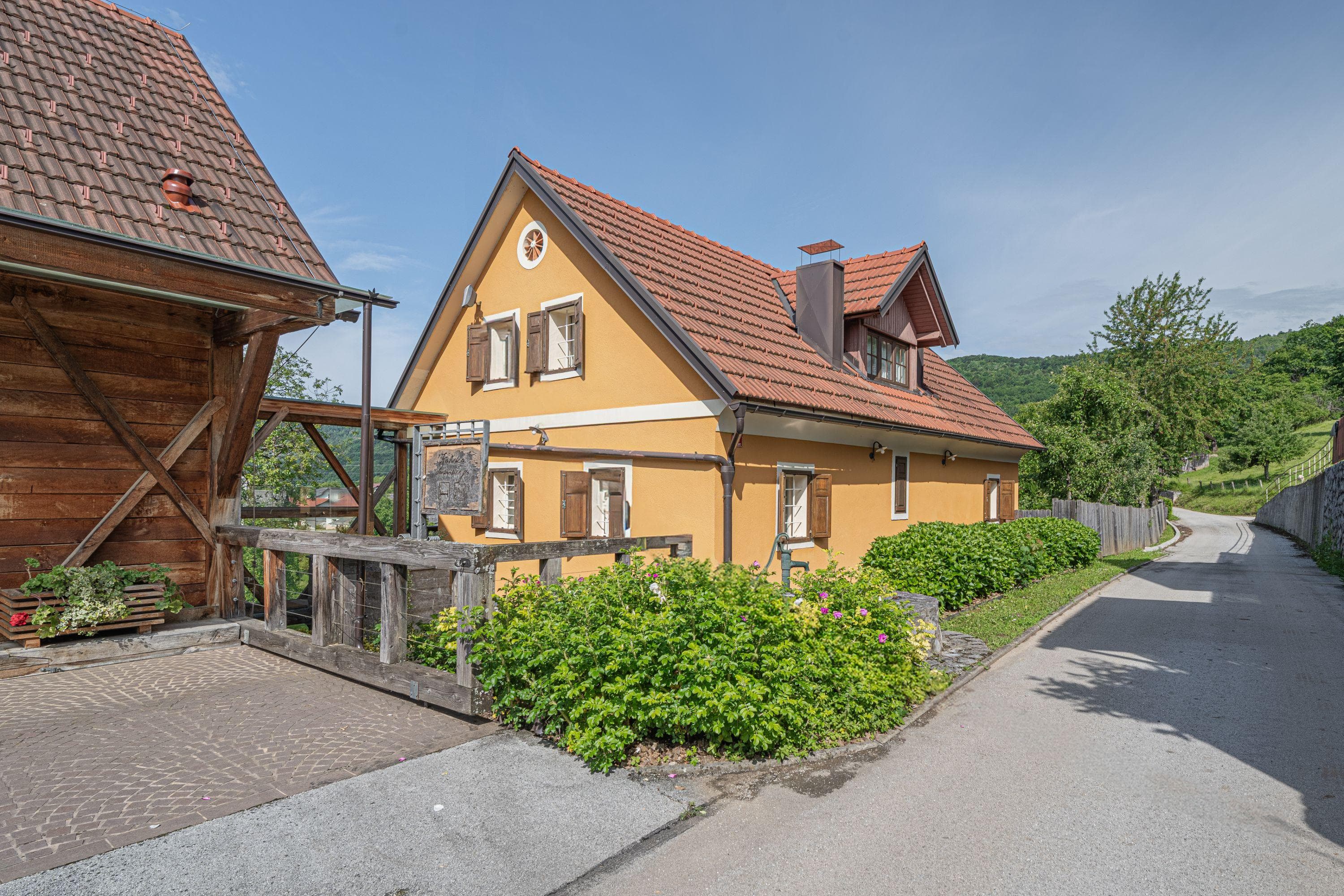 Gallery Image 21
