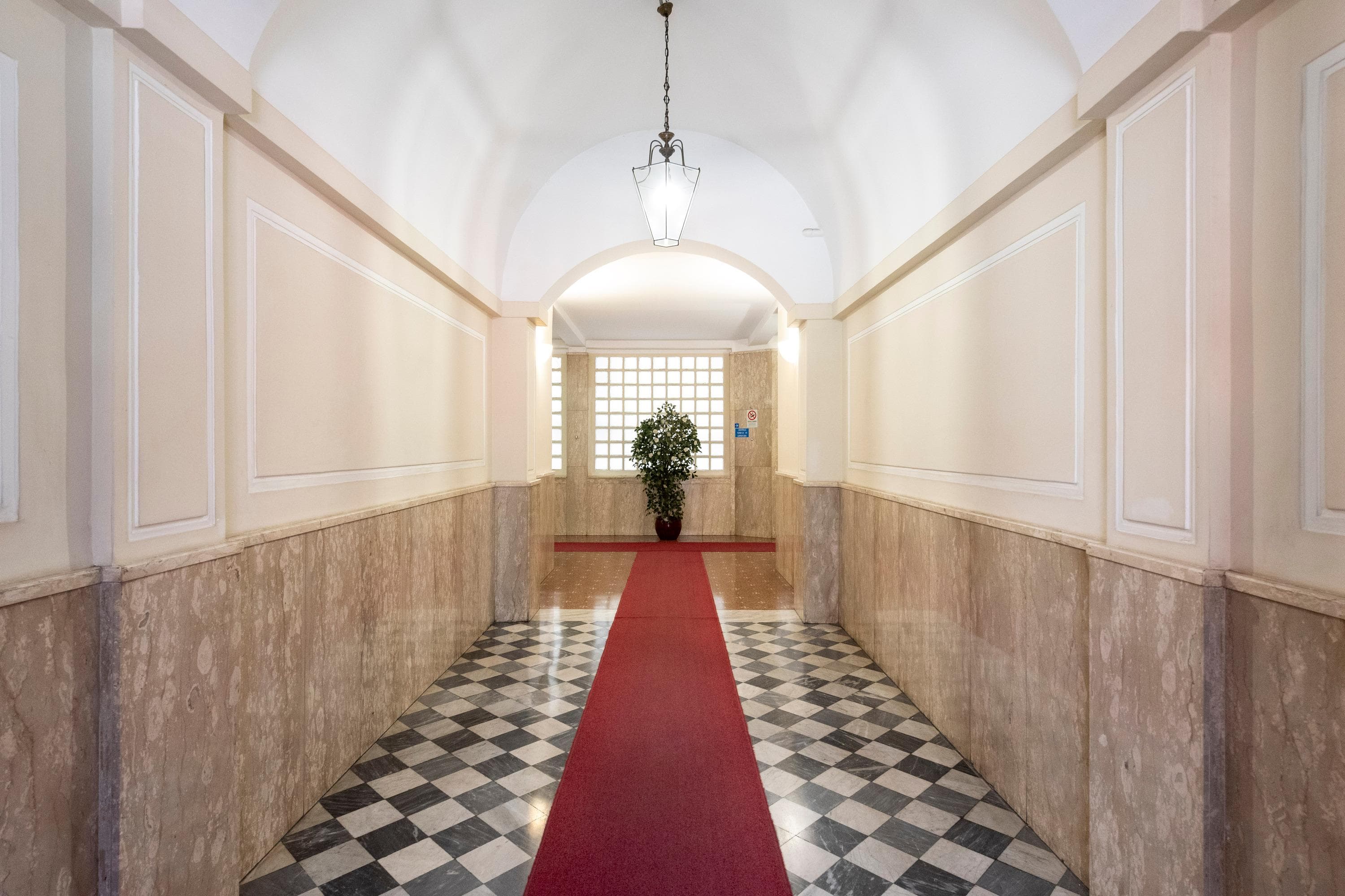 Gallery Image 12