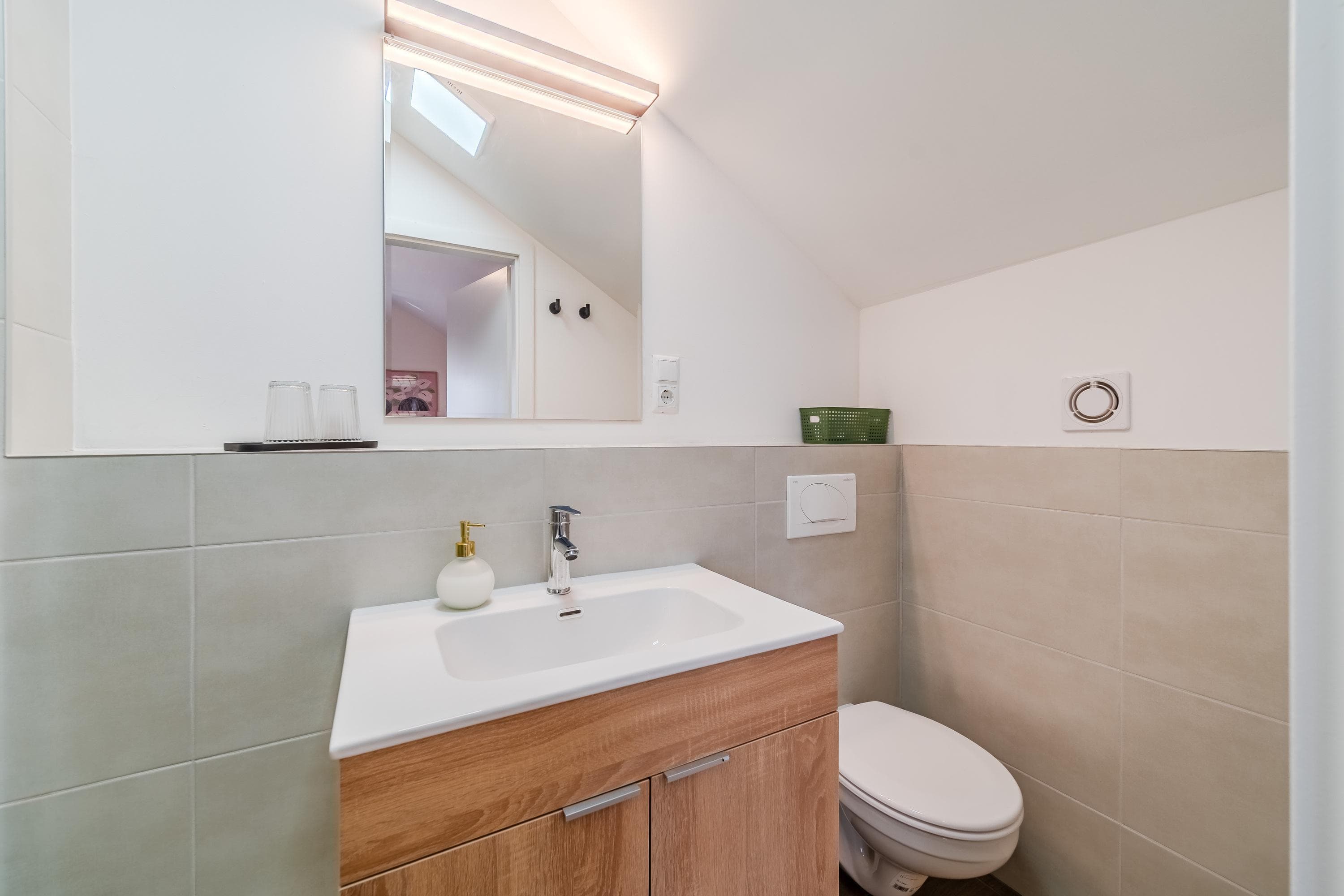Gallery Image 10