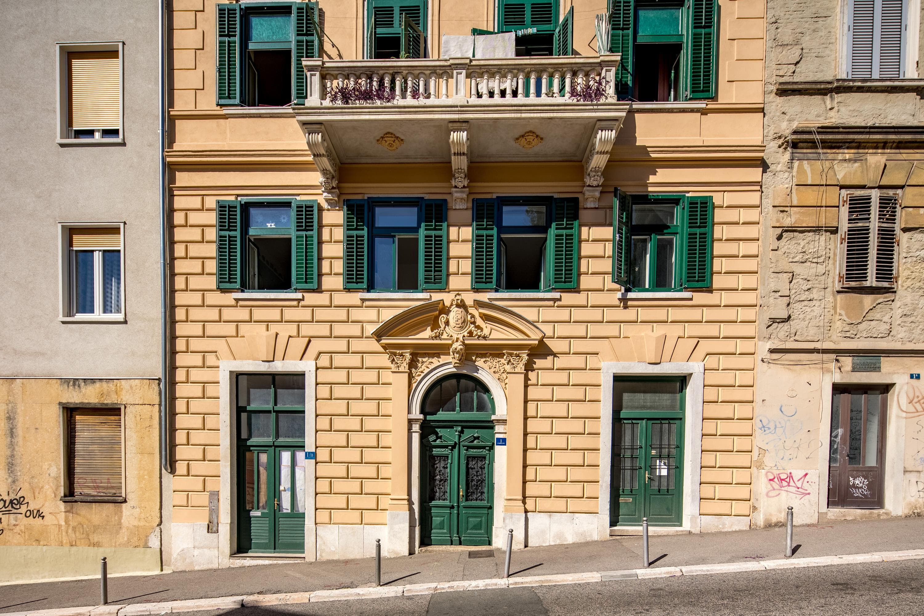 Gallery Image 14