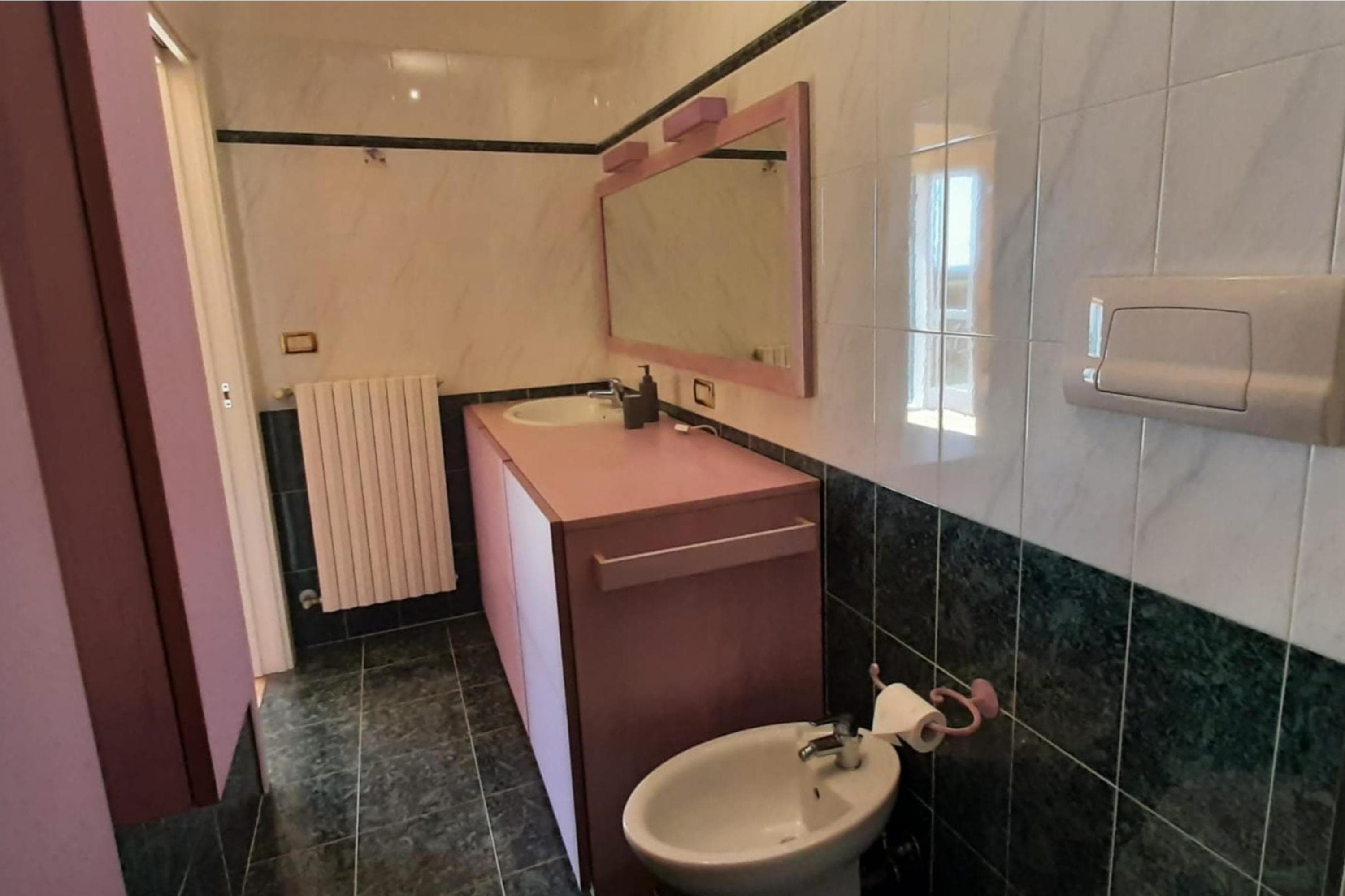 Gallery Image 21