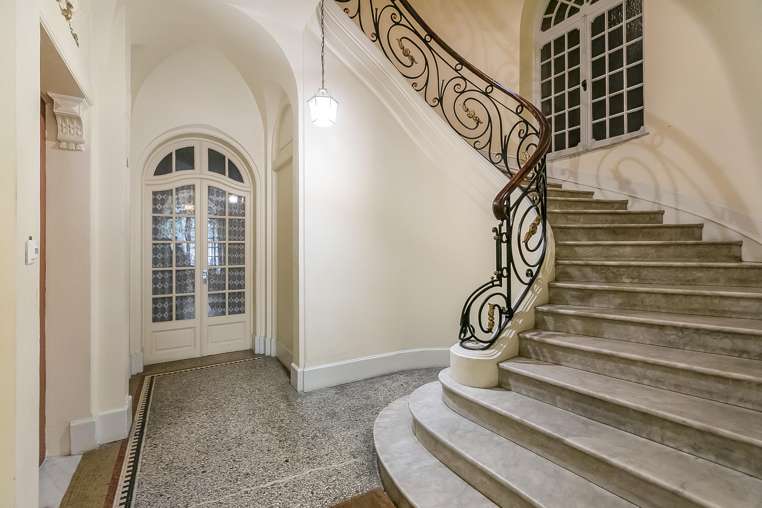 Gallery Image 18