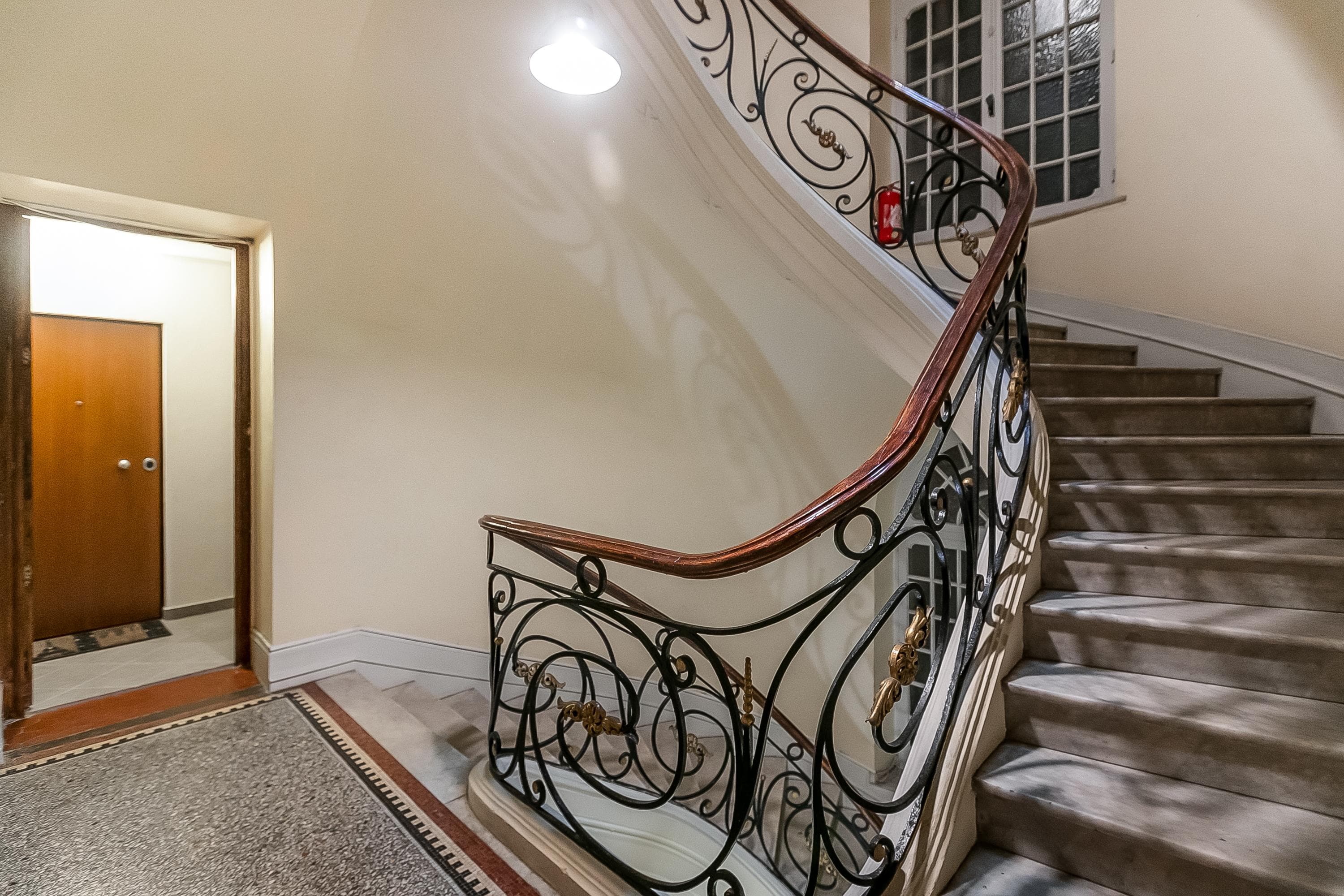 Gallery Image 19