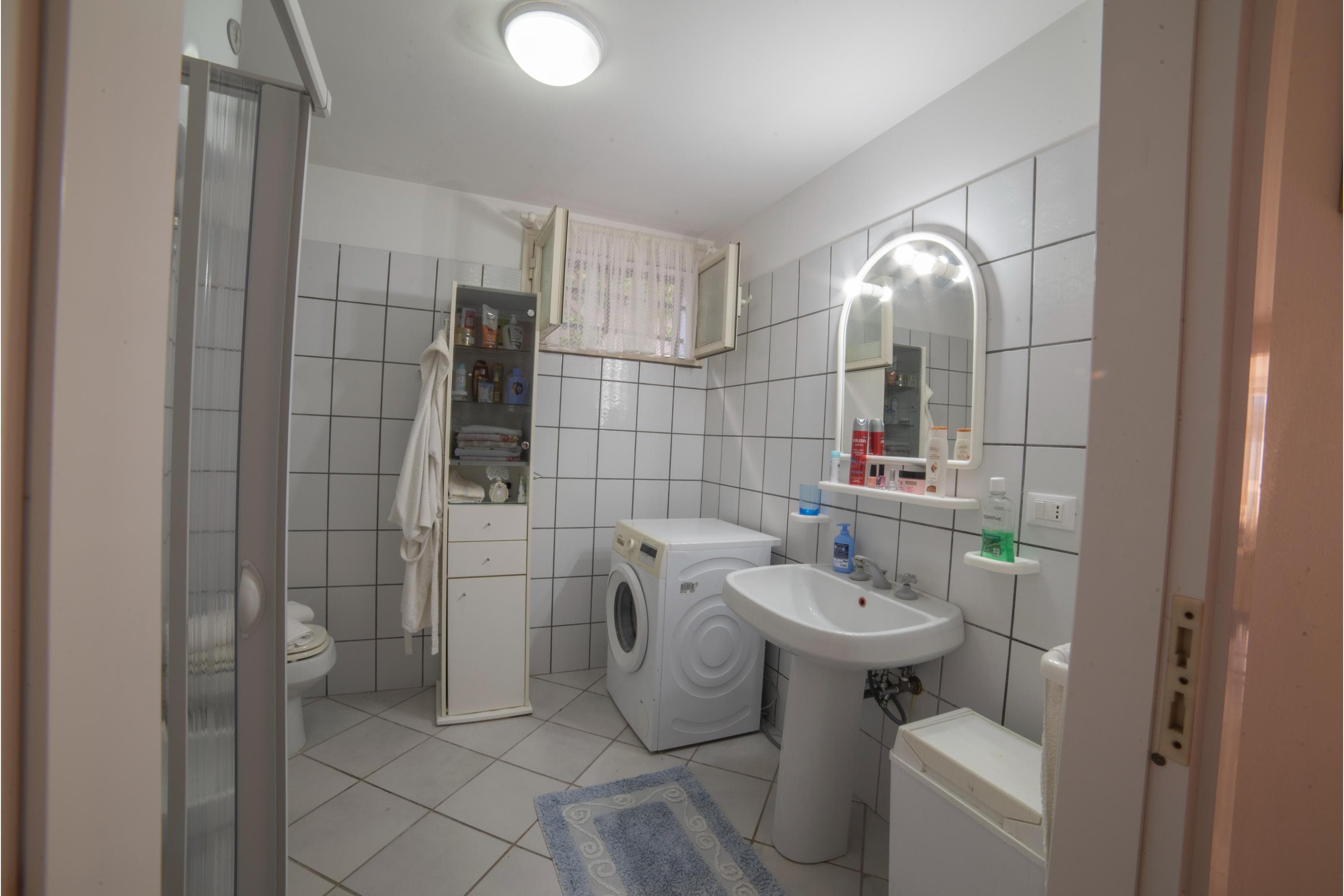 Gallery Image 14