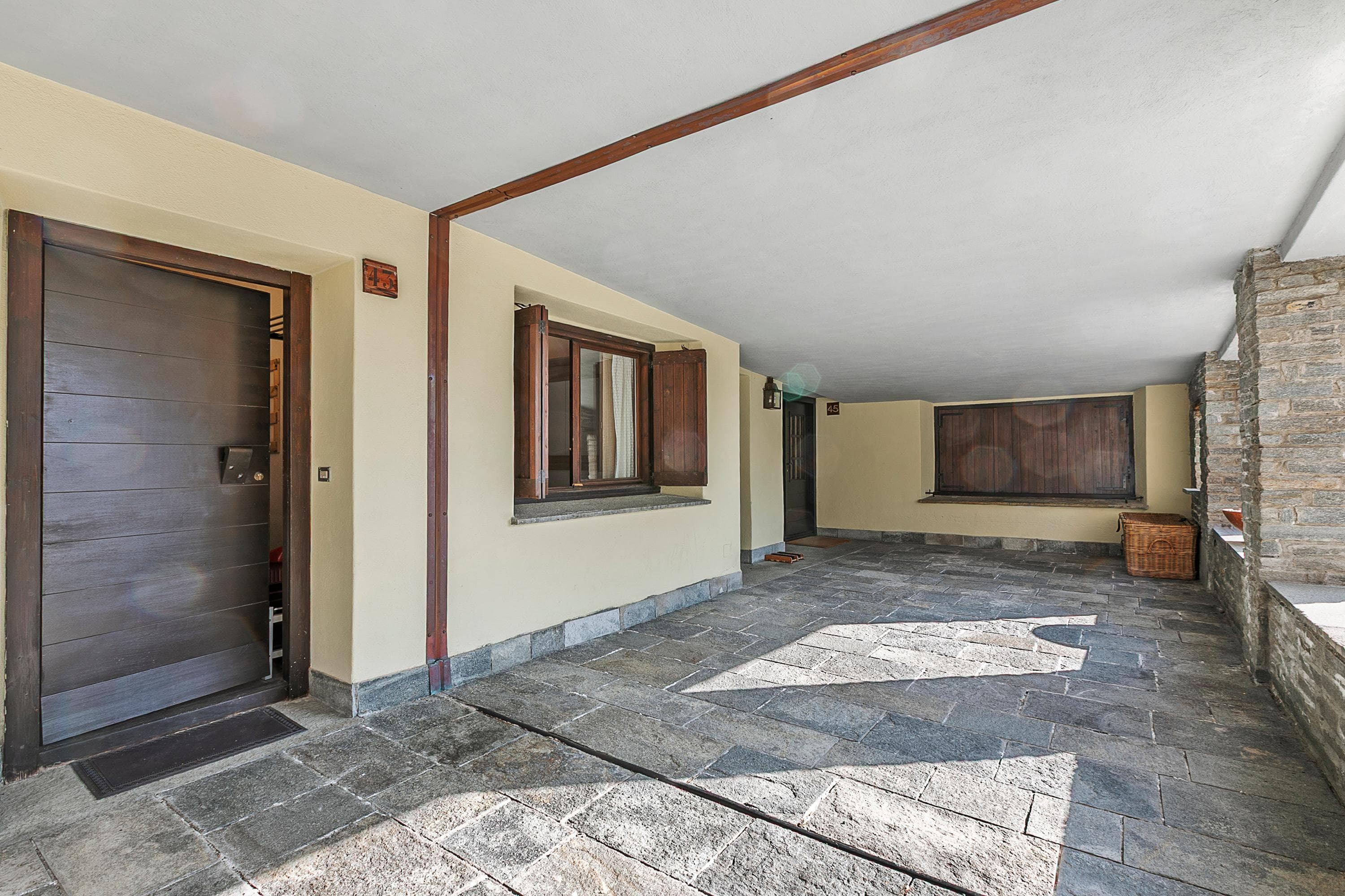 Gallery Image 9