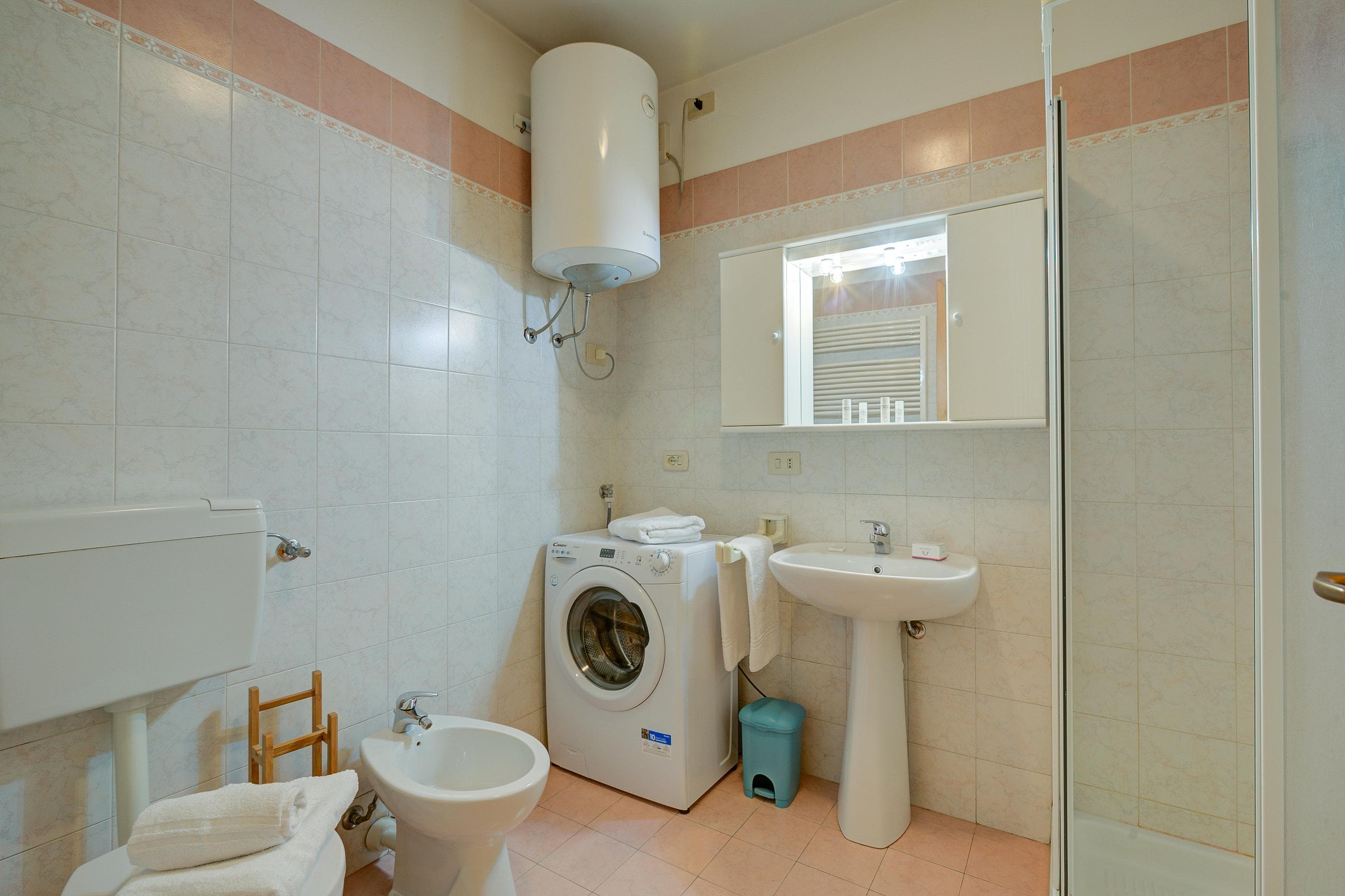 Gallery Image 7