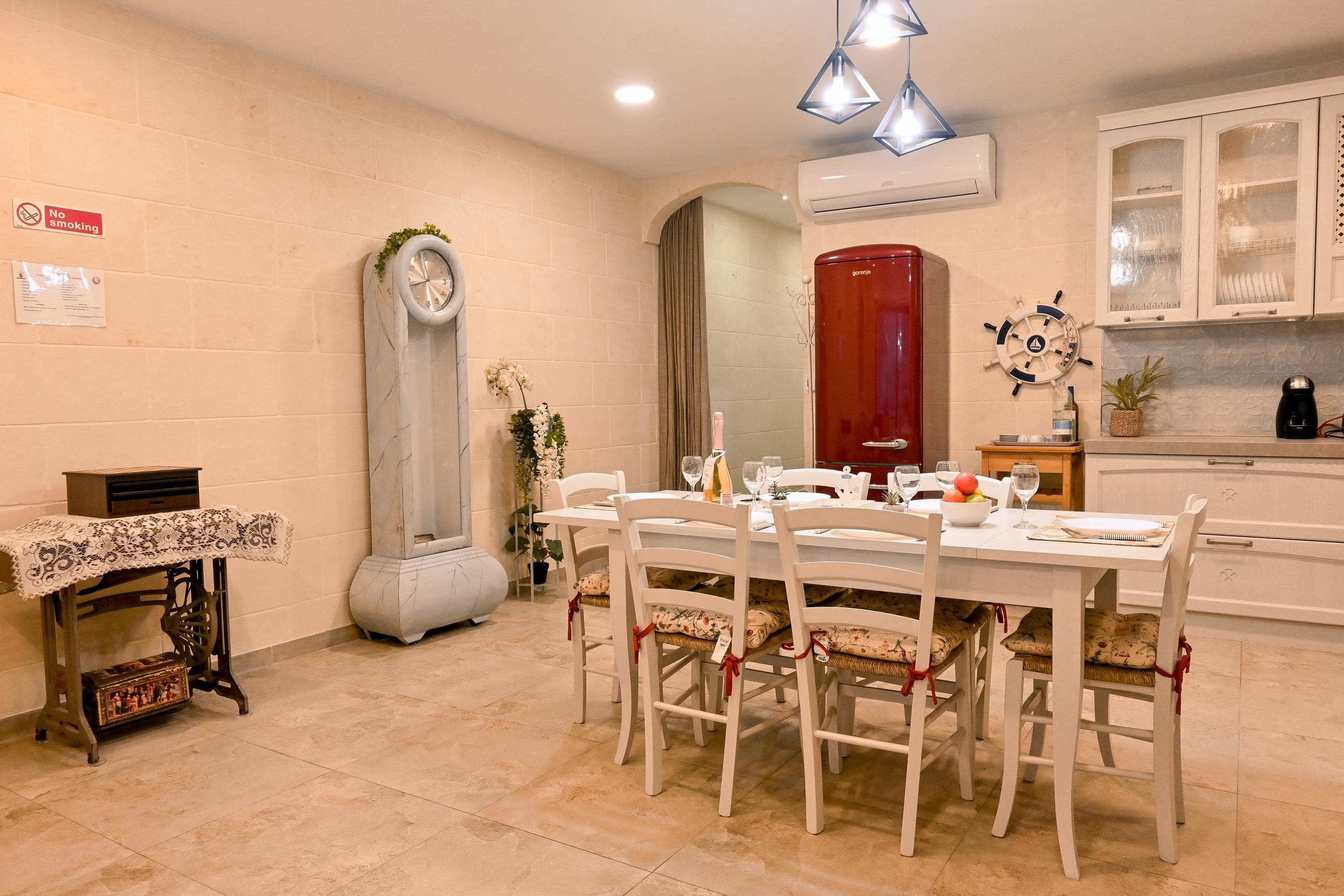 Gallery Image 13