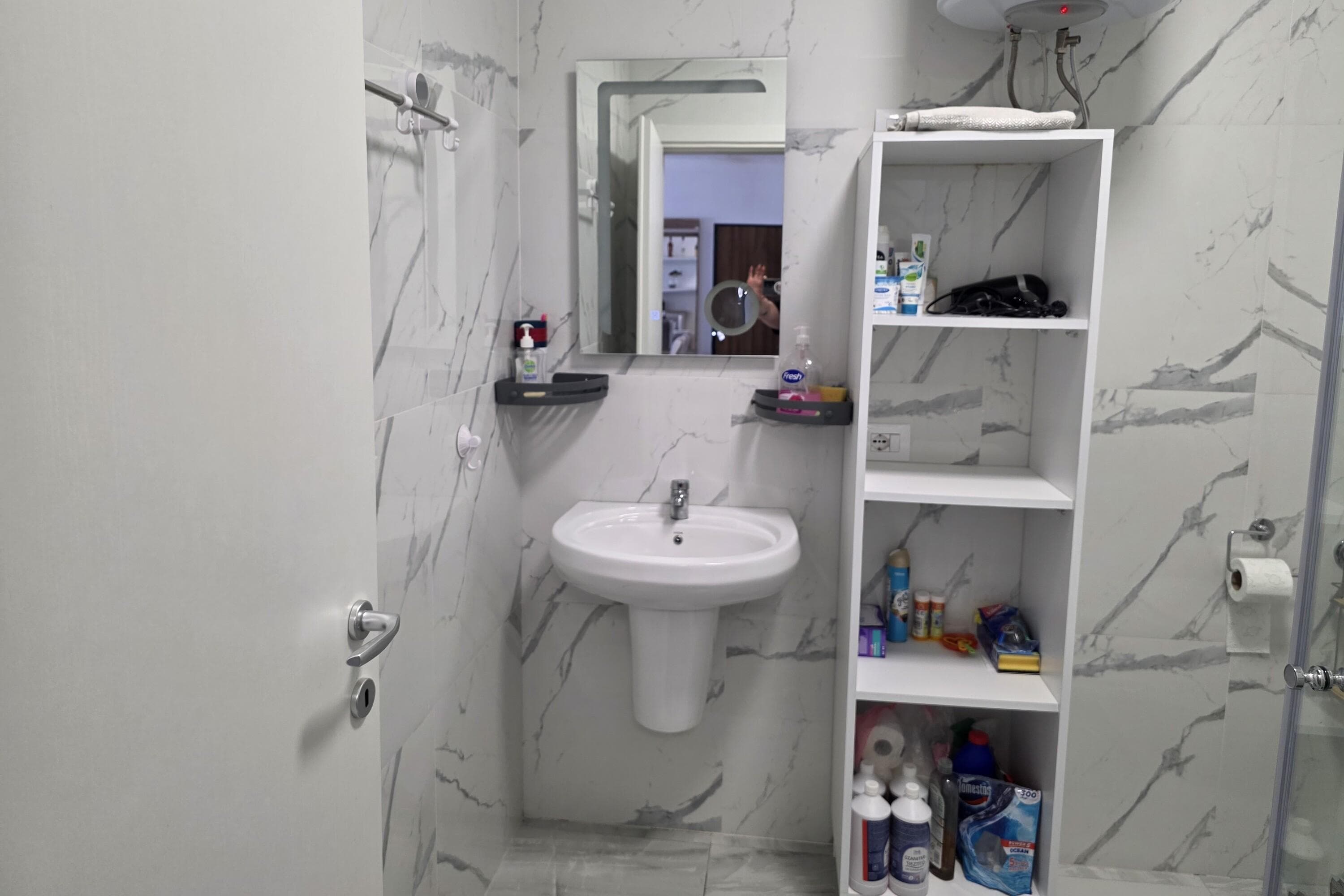 Gallery Image 19