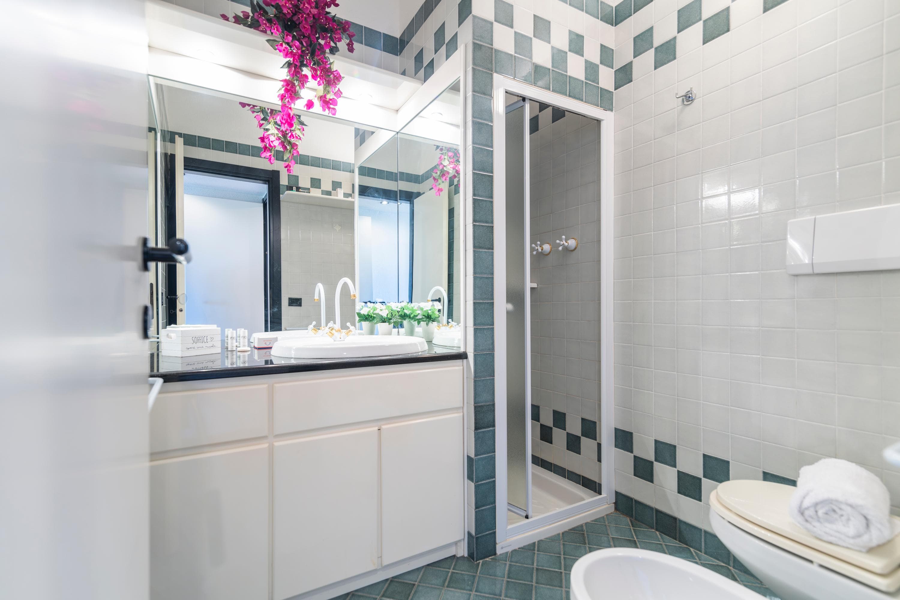 Gallery Image 18
