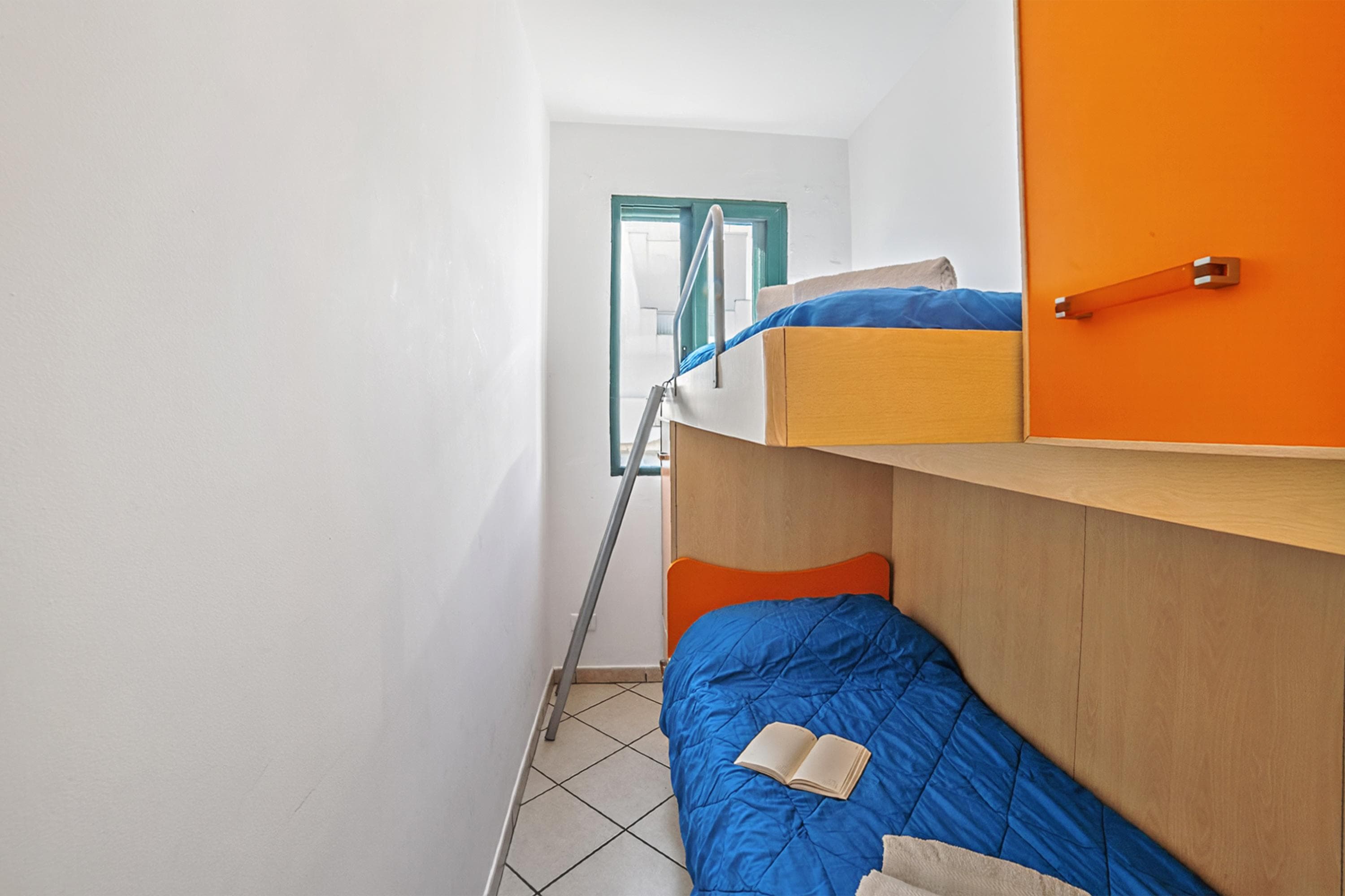 Gallery Image 15