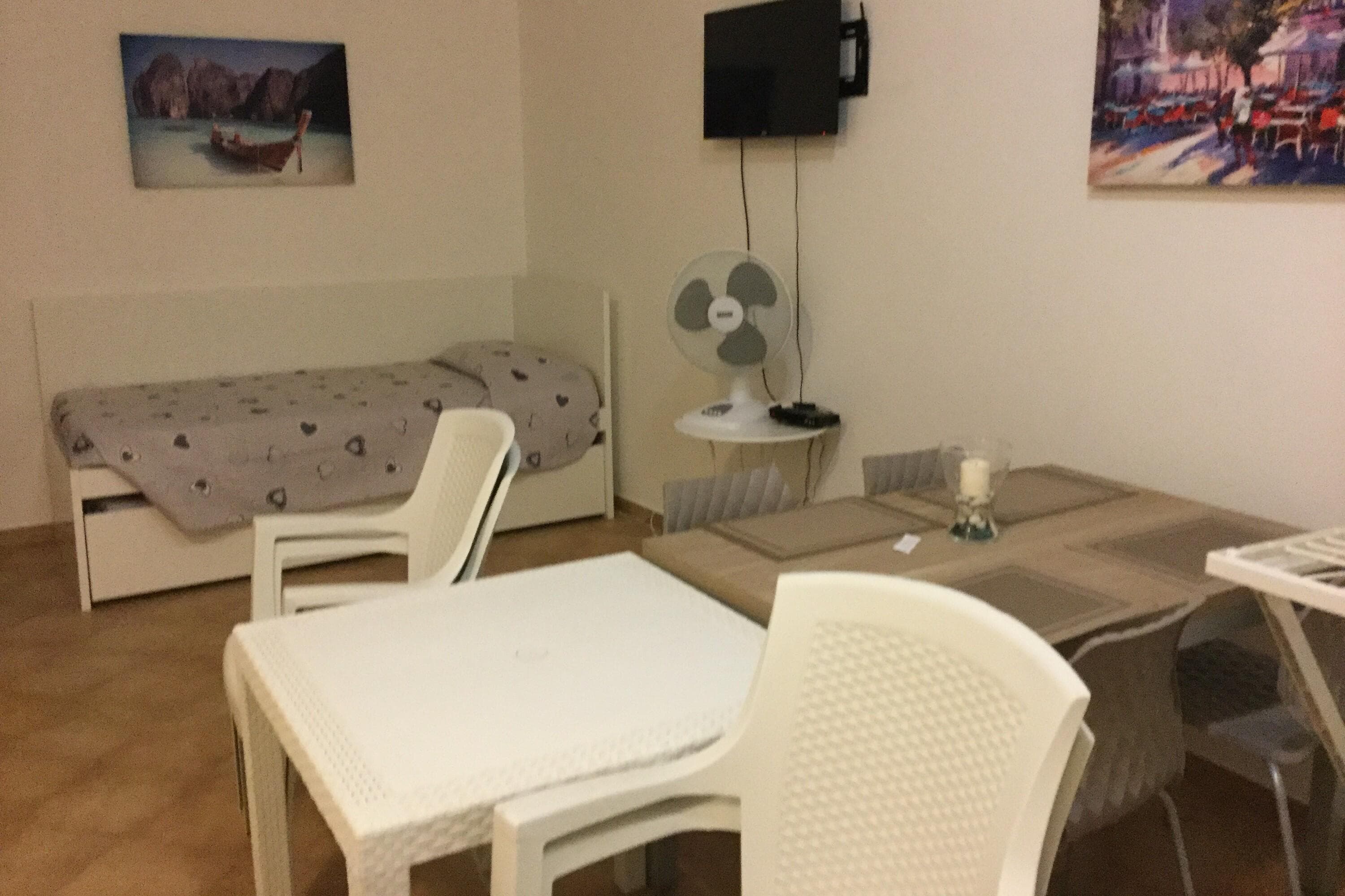 Gallery Image 22