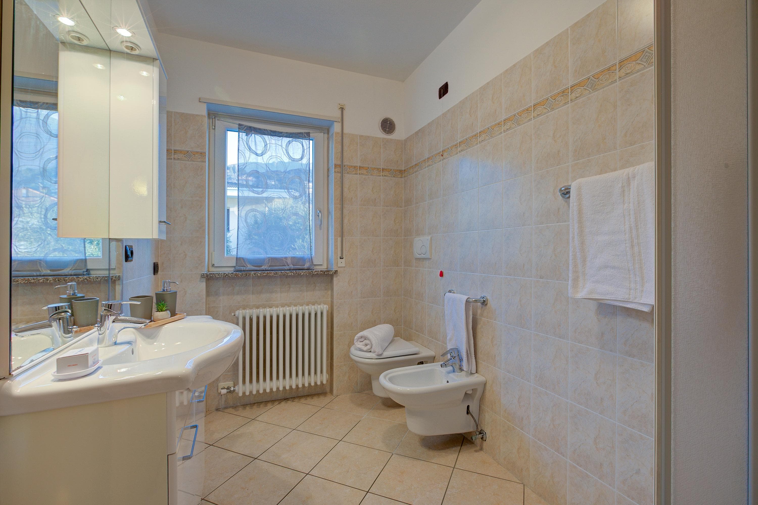 Gallery Image 20