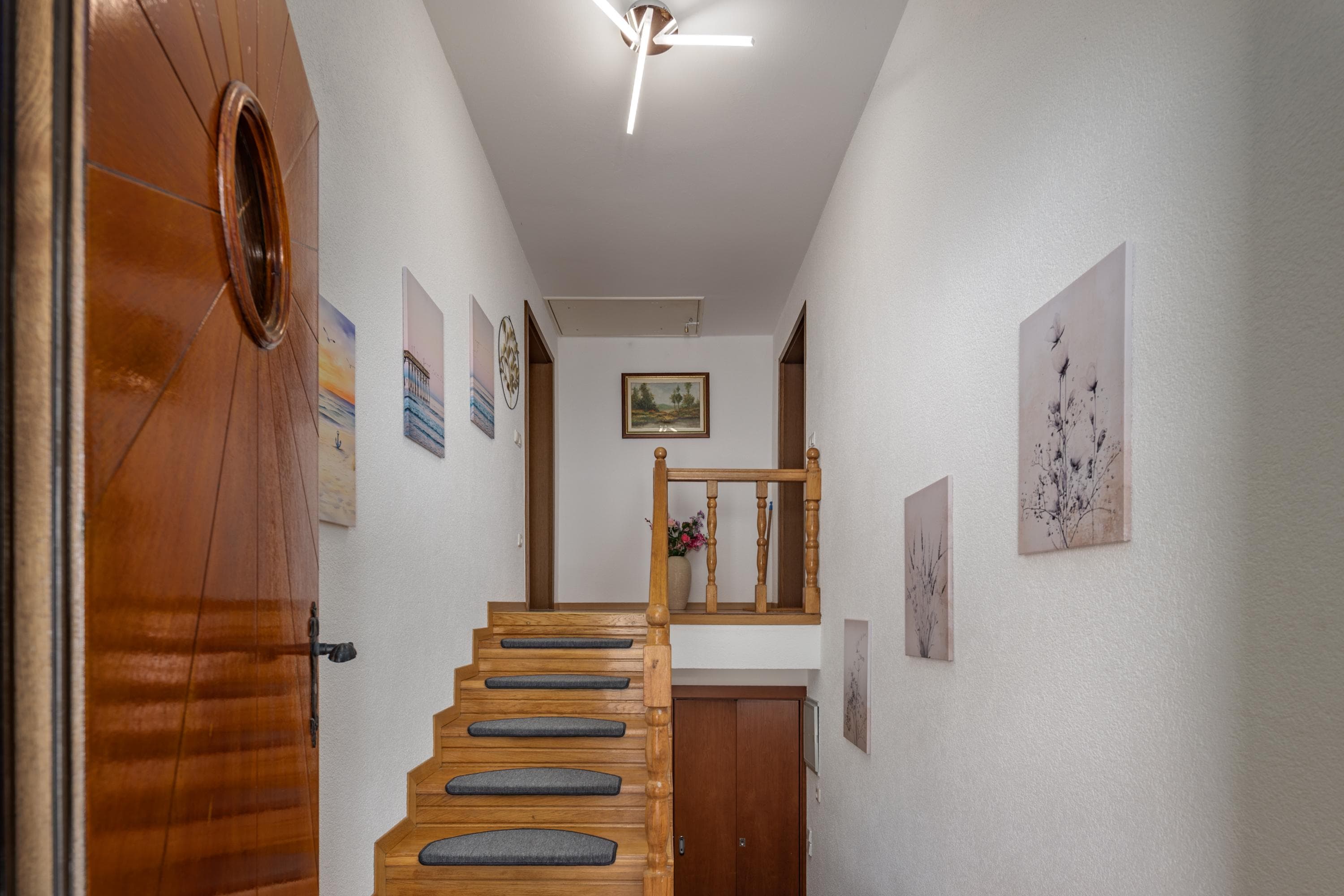 Gallery Image 17