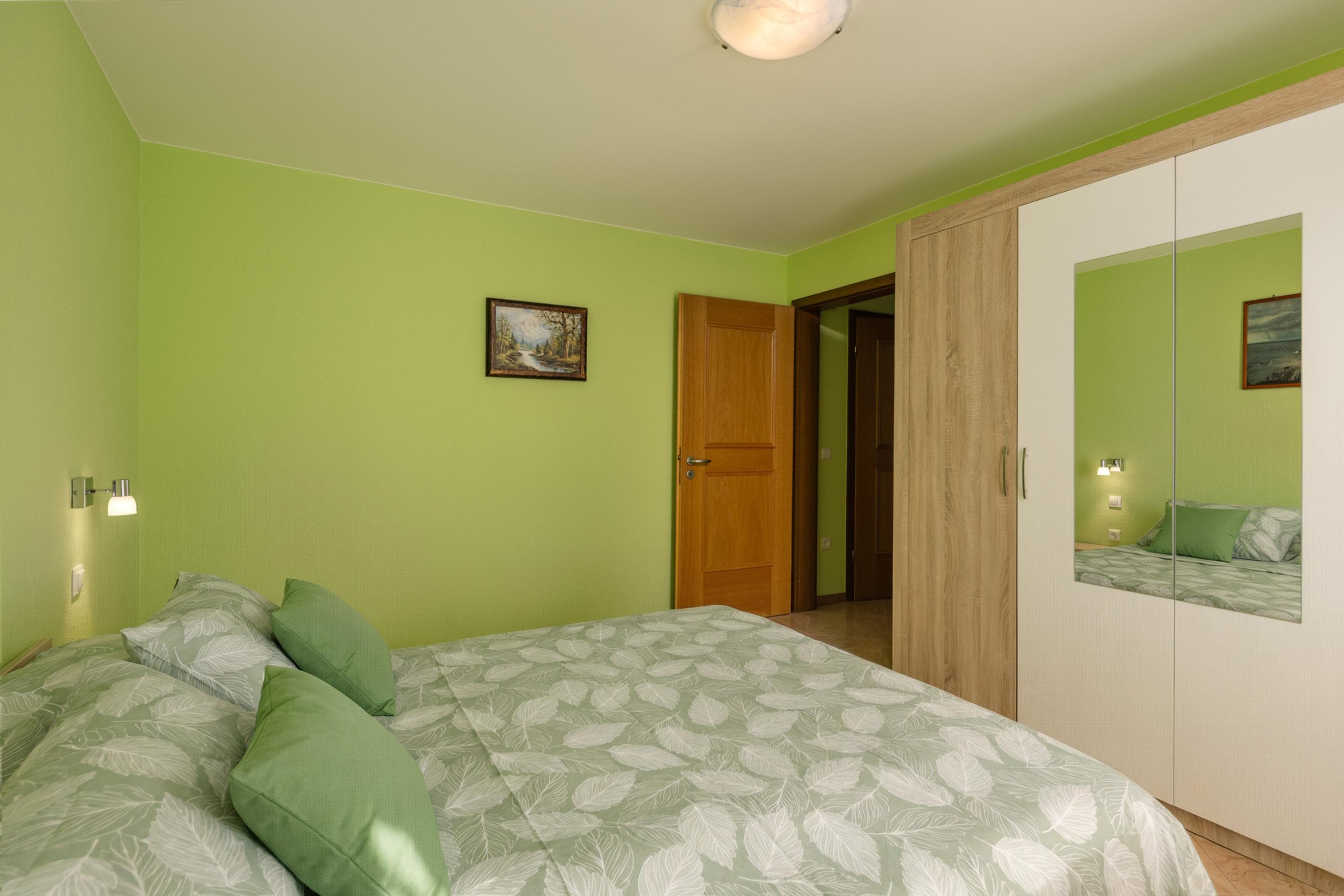 Gallery Image 15