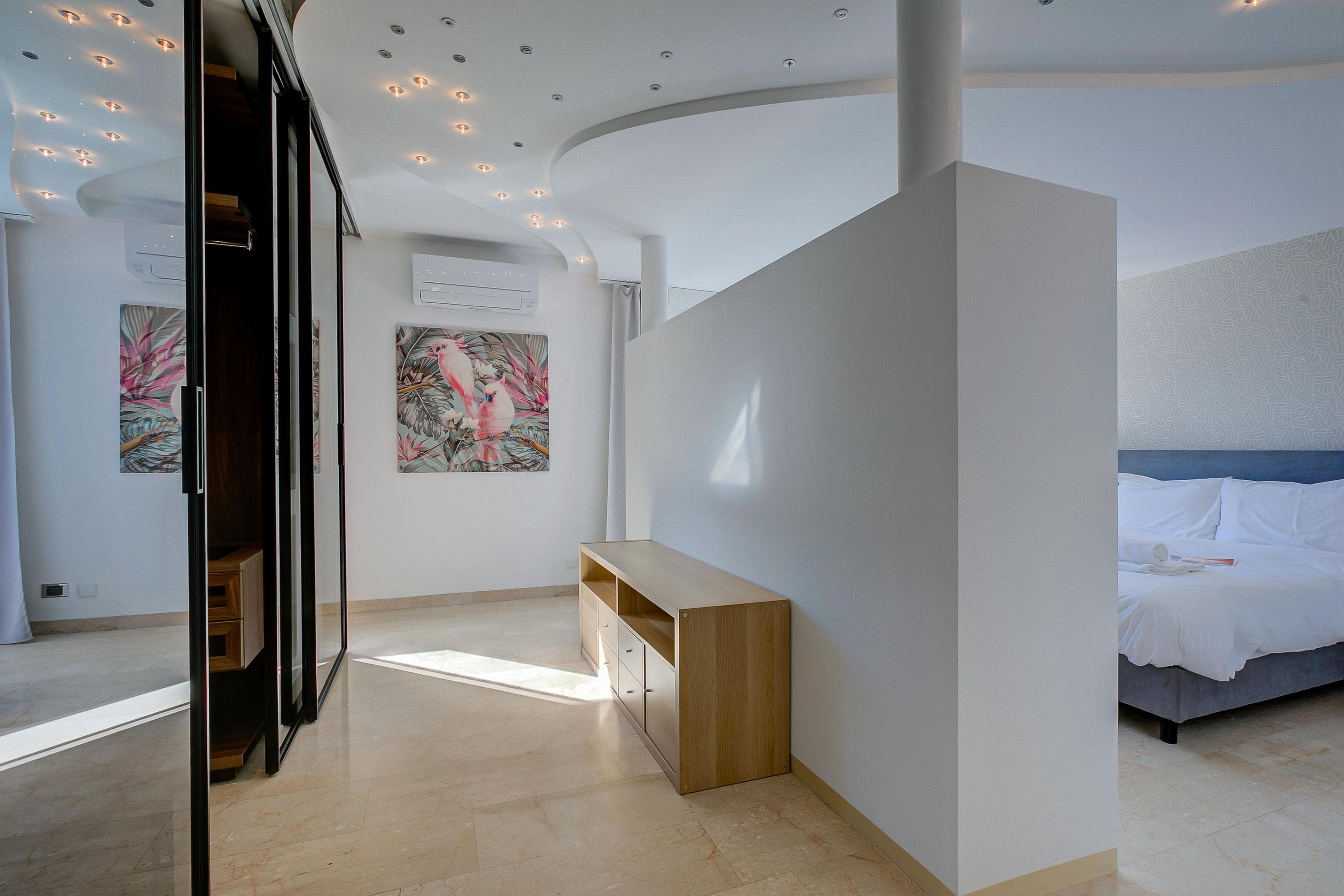 Gallery Image 30