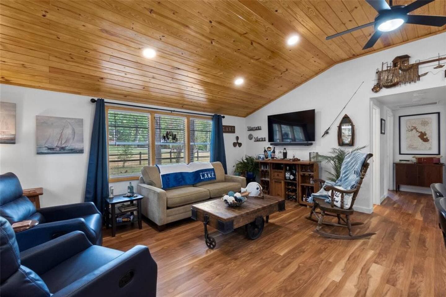 Gallery Image 8