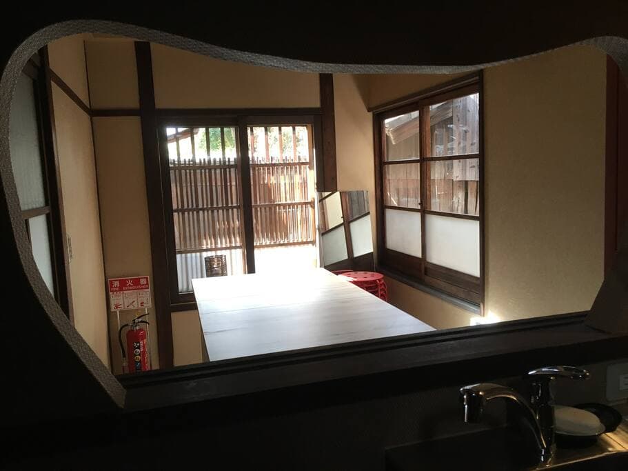 Gallery Image 15