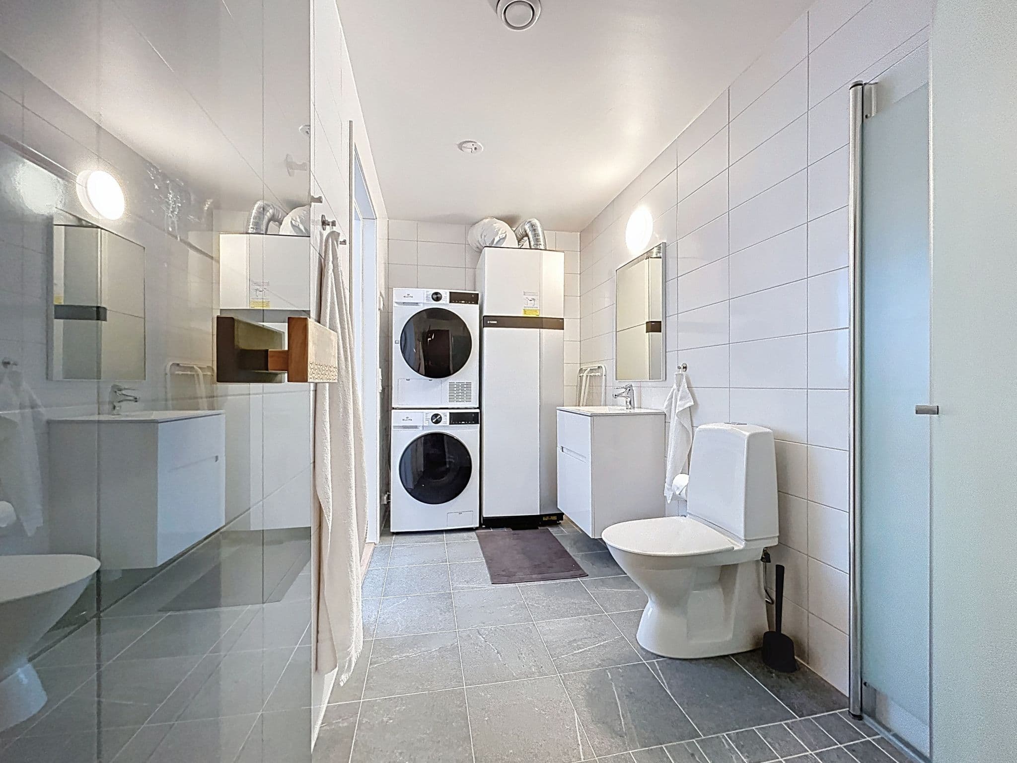 Bathroom / Wellness