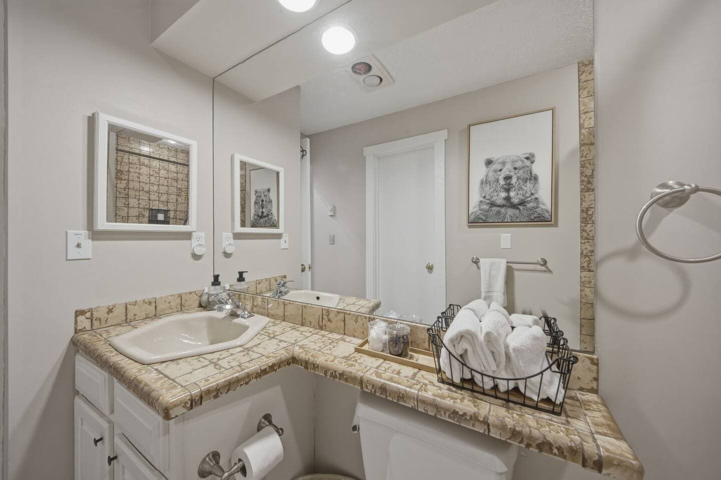 Gallery Image 48