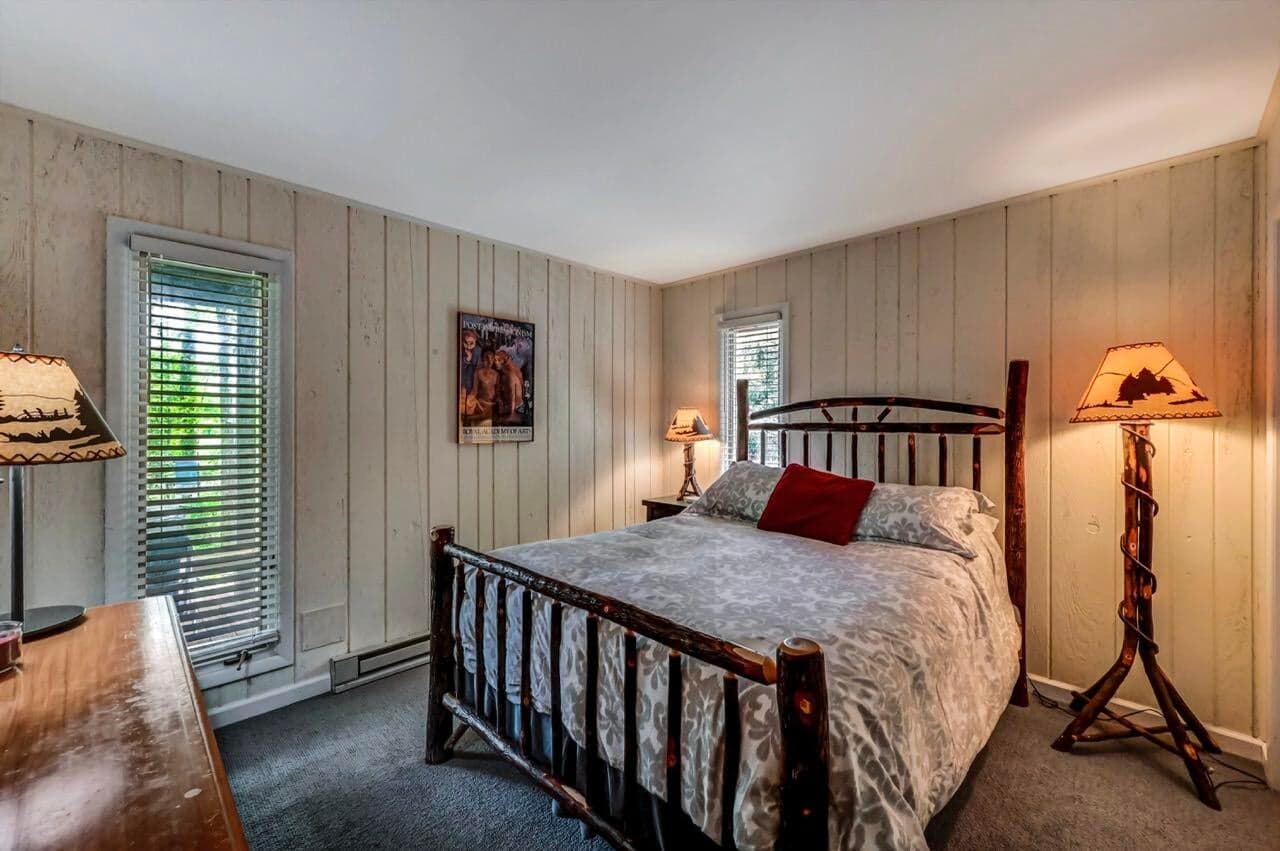 first floor bedroom (right)