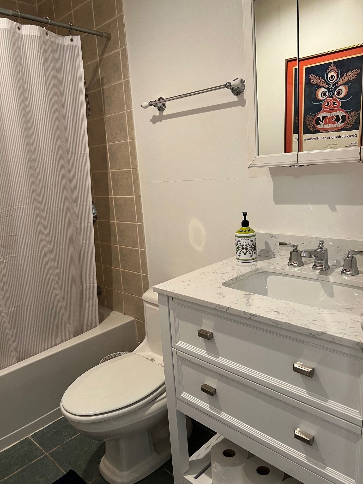 entry level full bathroom (tub/shower)