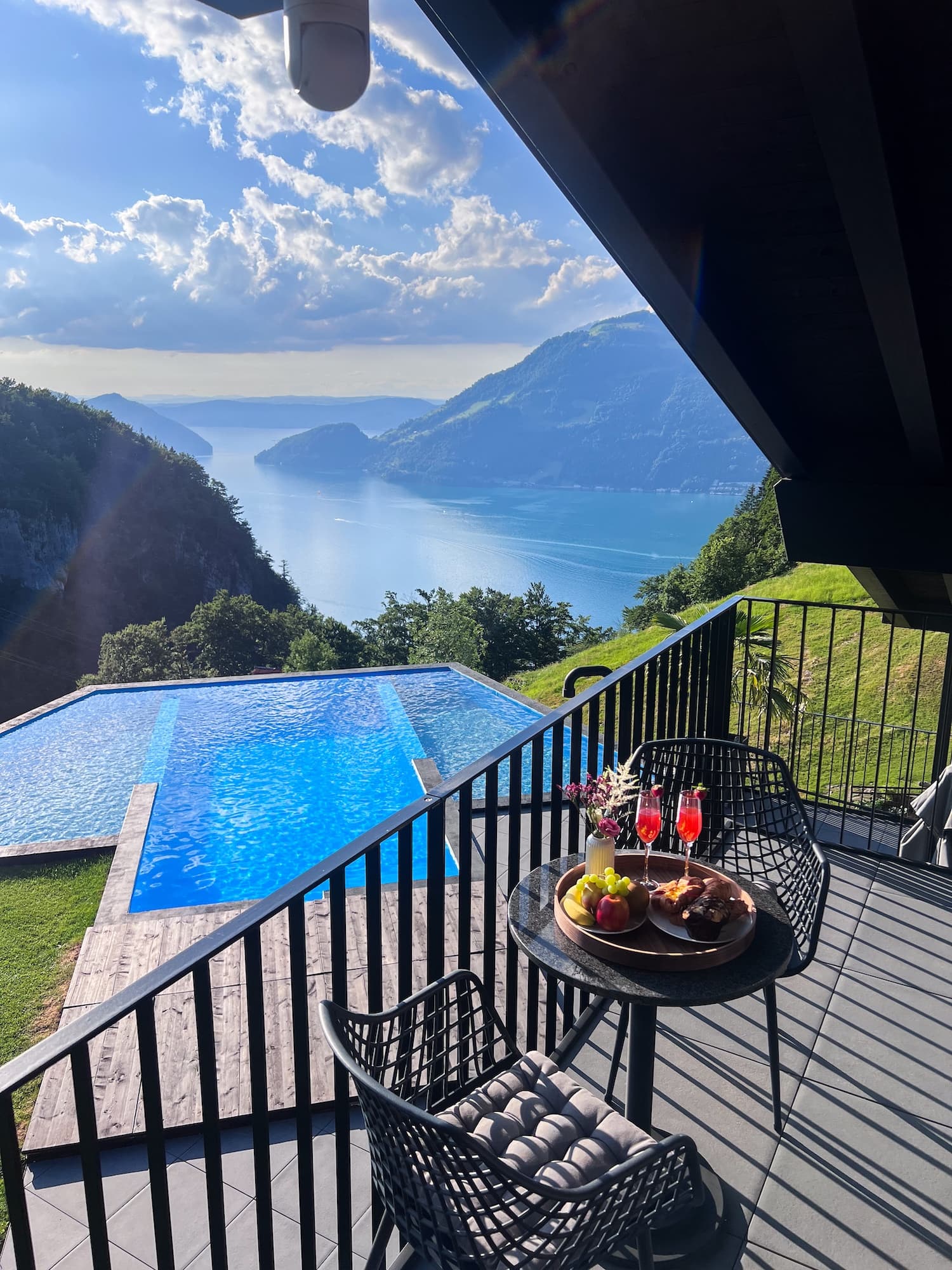Luxusvilla Tauris OG Zimmer Balkon 3 Seeseite