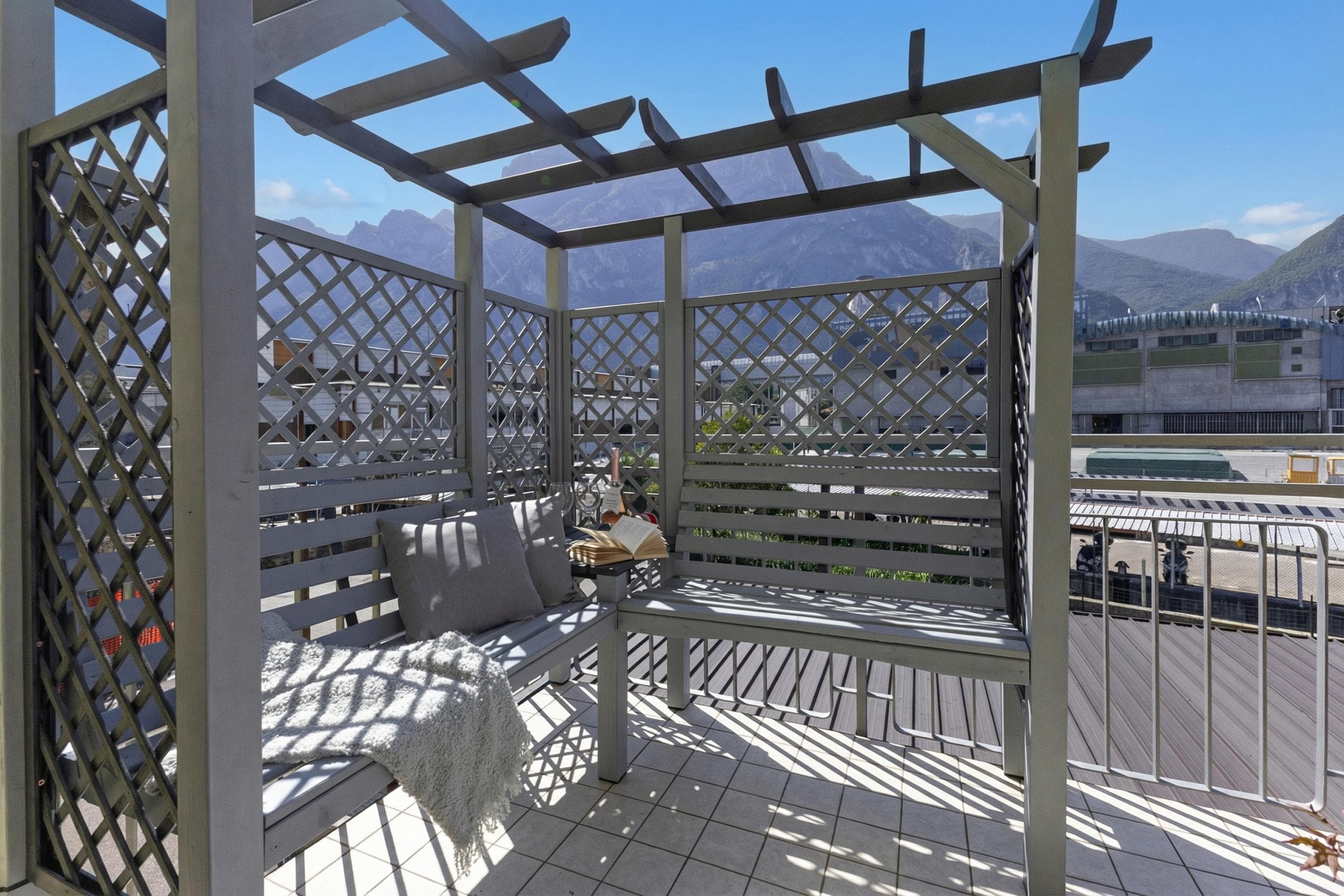 Gallery Image 8