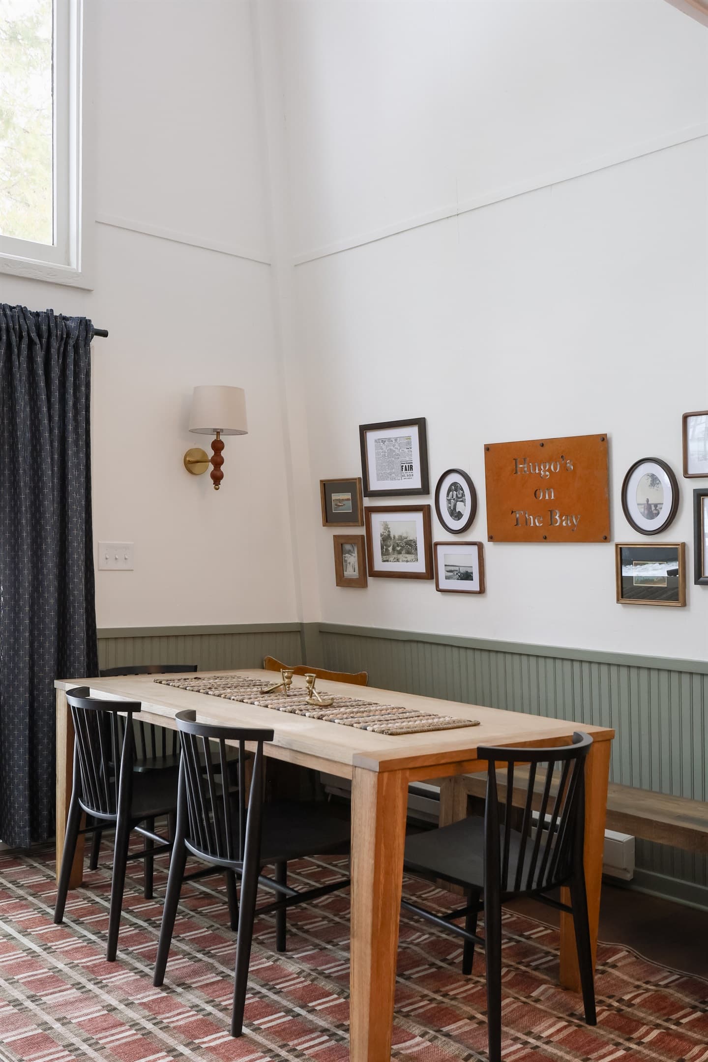 Breakfast nook or game table, this will seat your whole crew!
