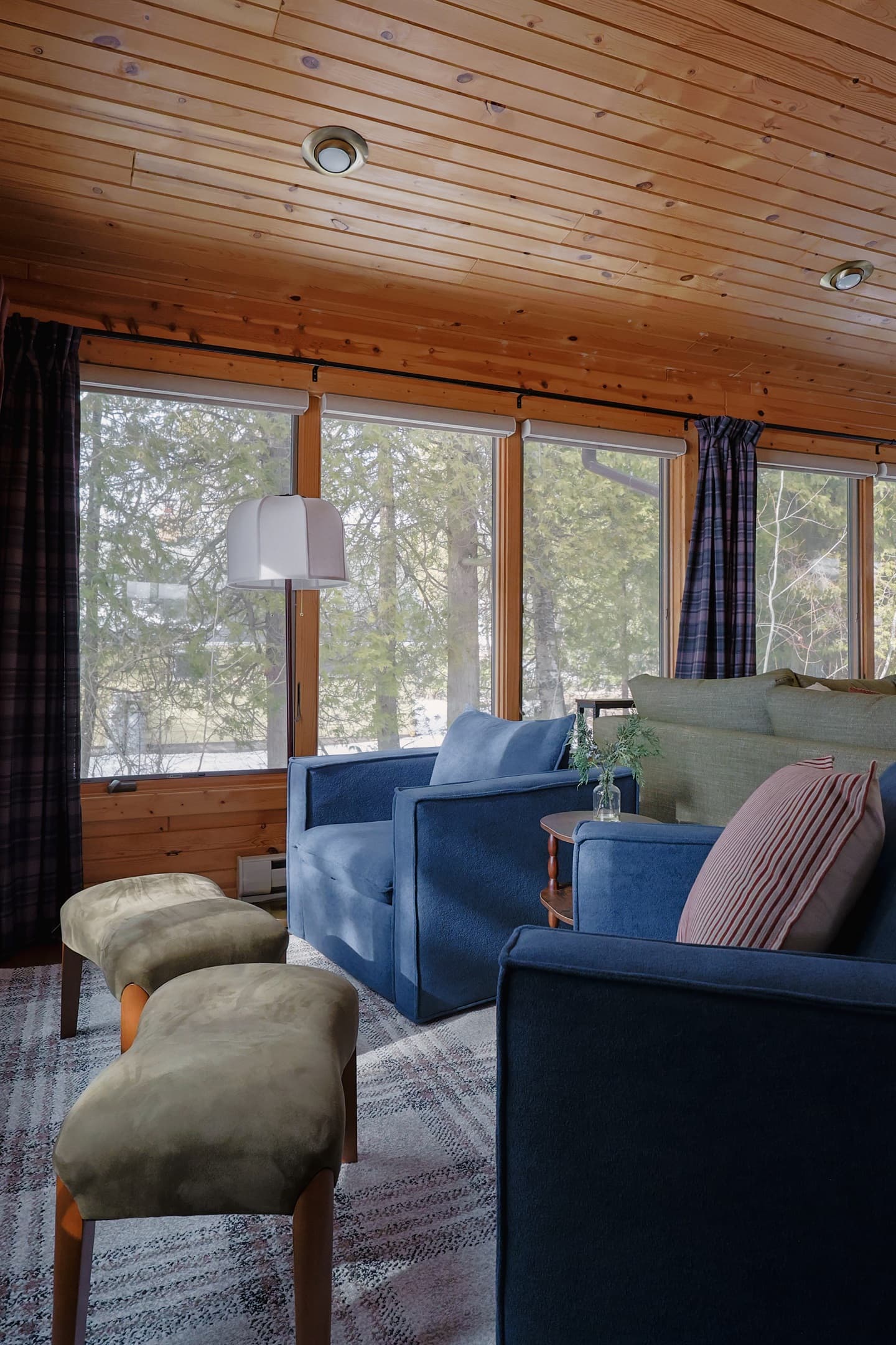 The coziest spot to enjoy coffee with a view of the lake.