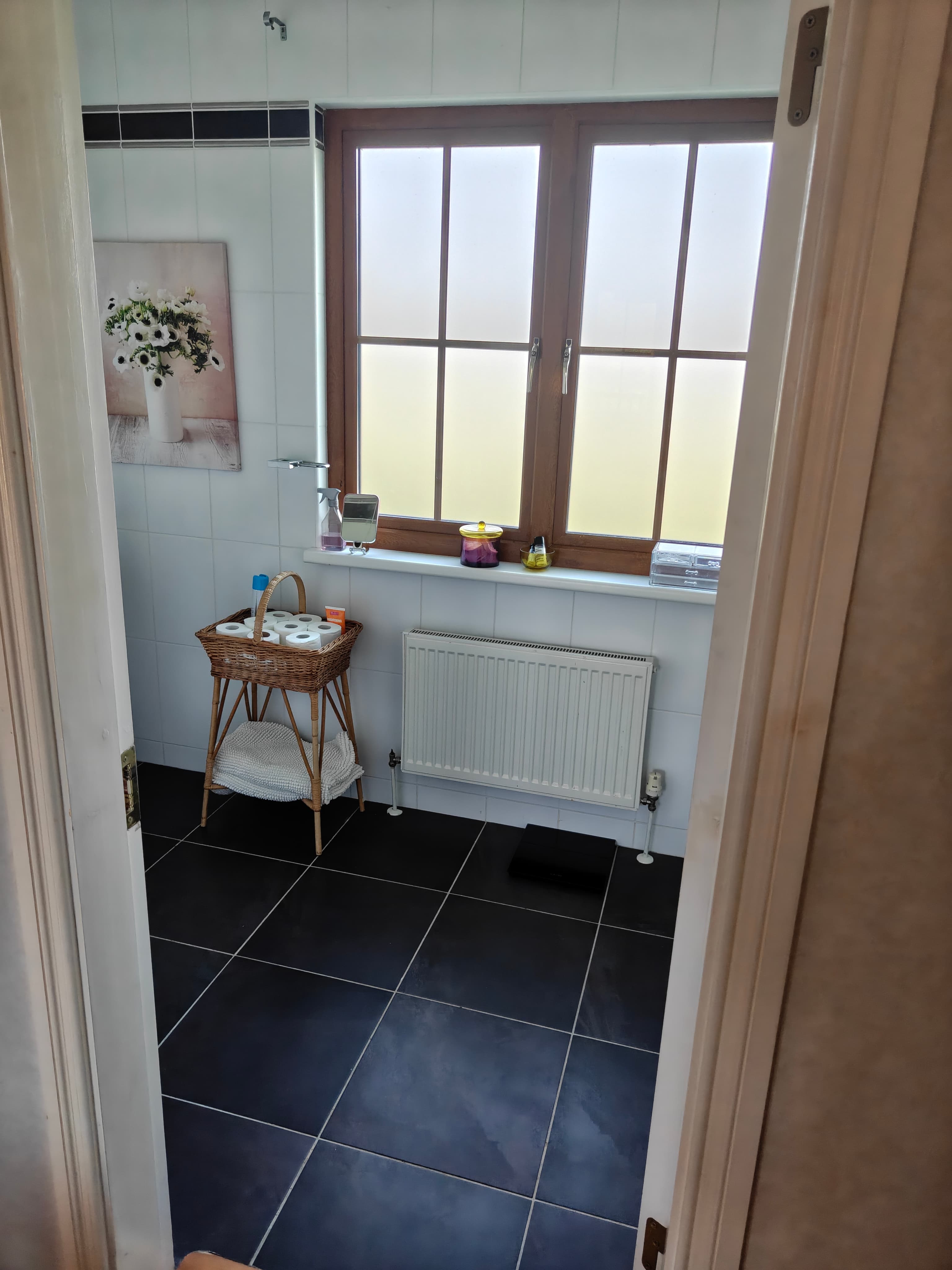 12 Ground Floor Master Bedroom 1 EnSuite