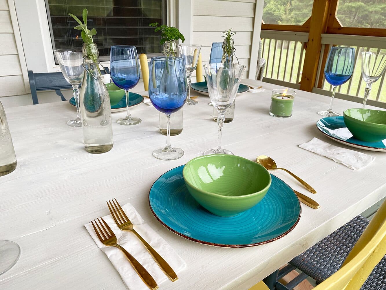 Dine inside, on the screened-in porch or at the picnic table