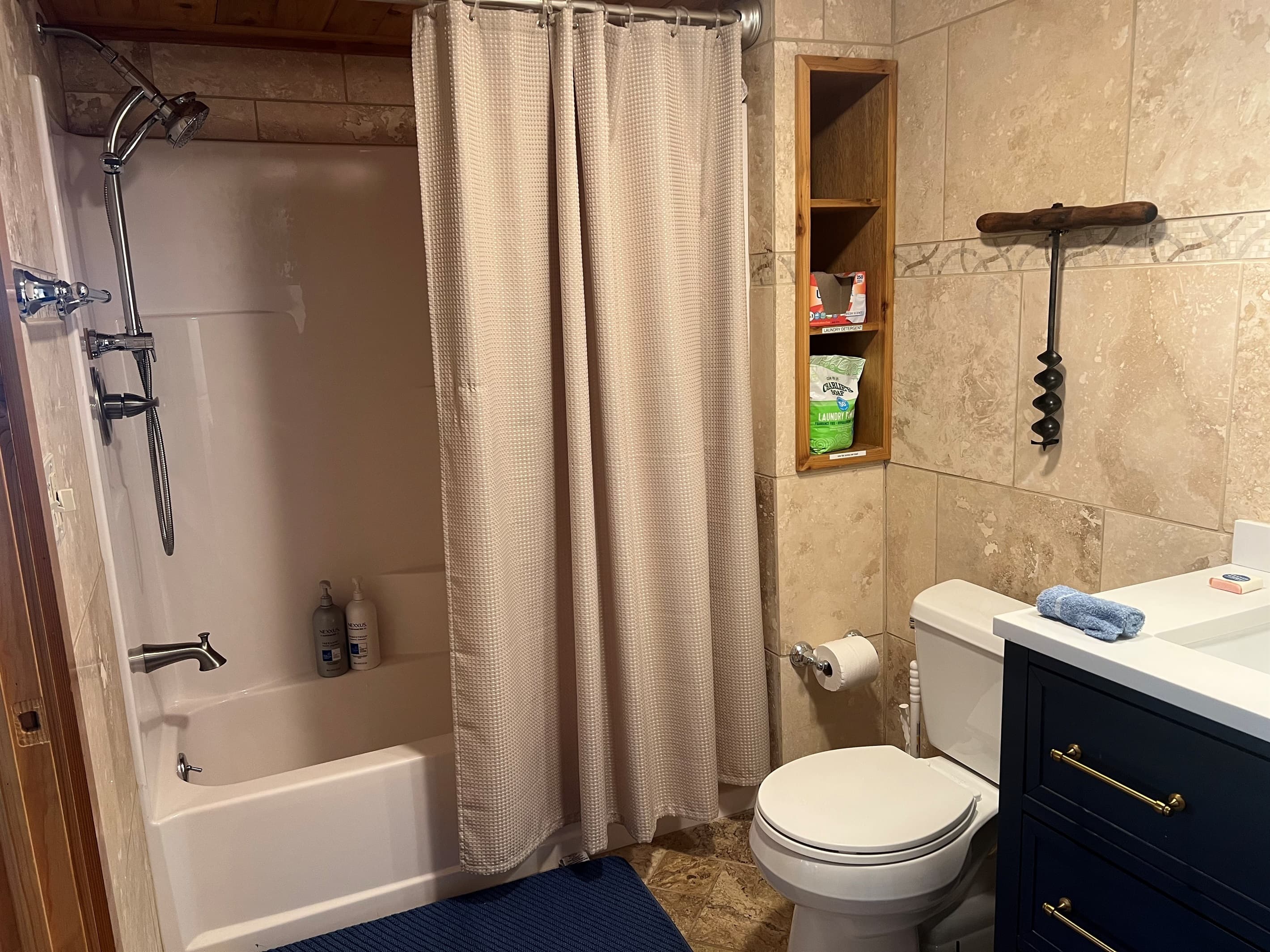 shower/tub first floor