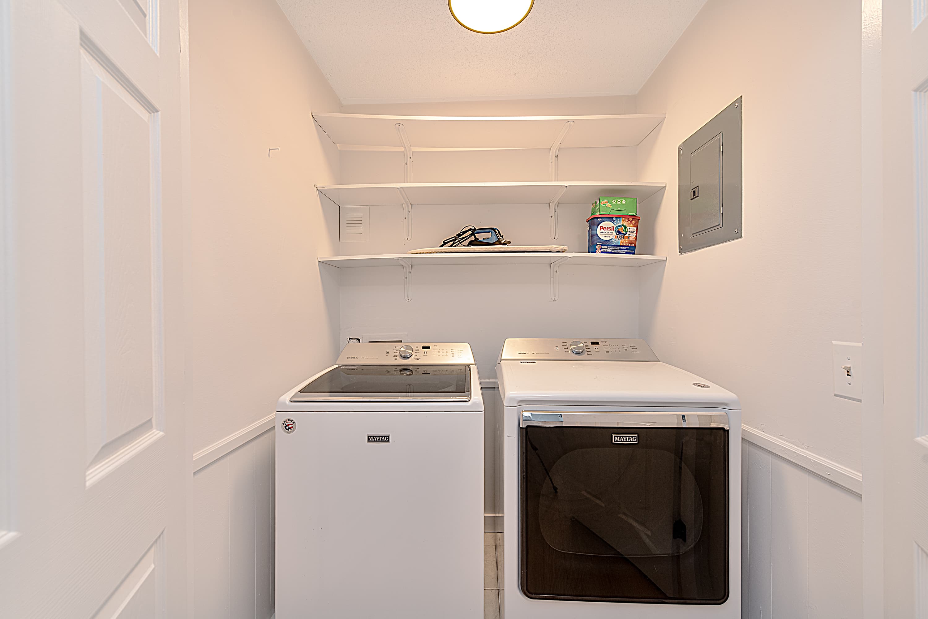 Laundry with Washer and Dryer