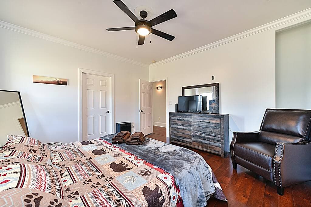 Master Bedroom with King Bed