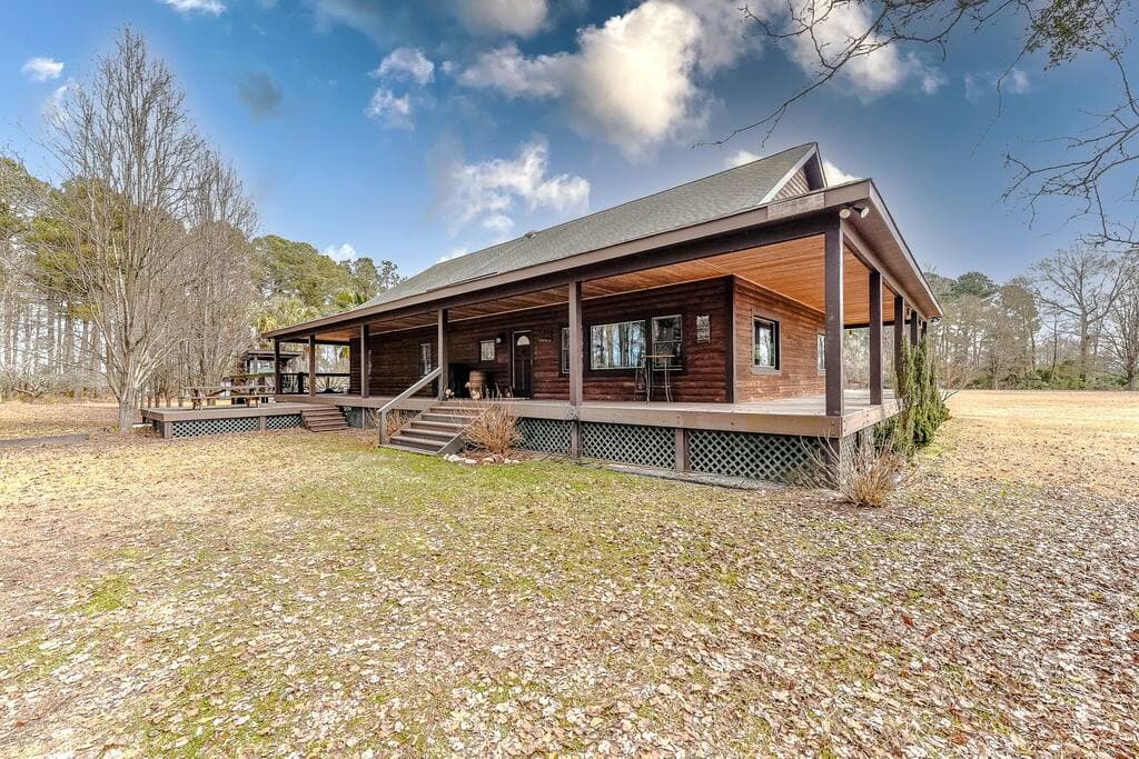 Countryside Cabin 