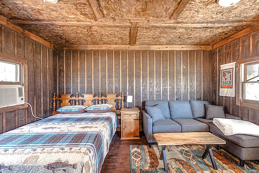 Cottage $50 Extra a night