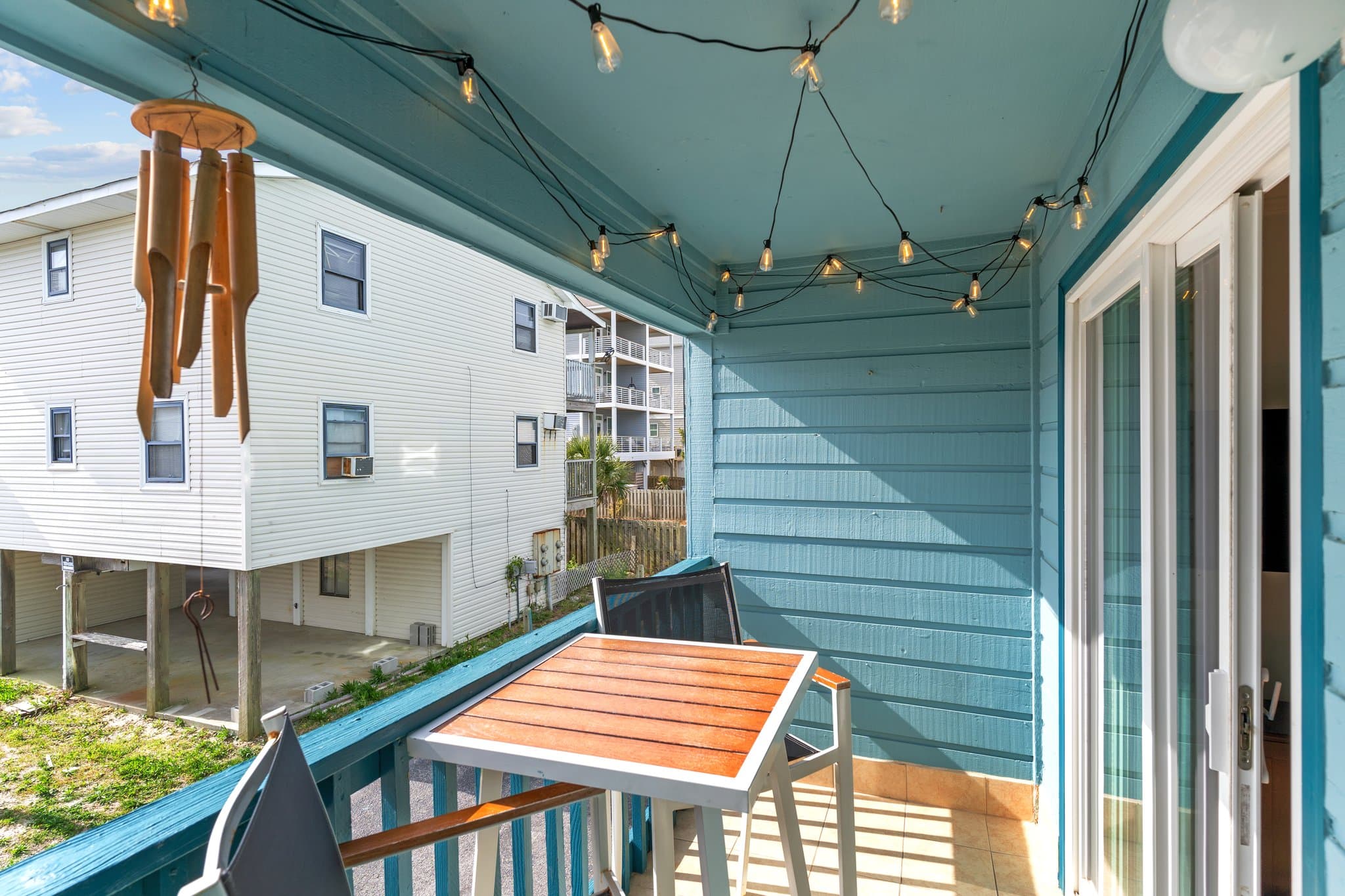 35 web or mls BTS09150