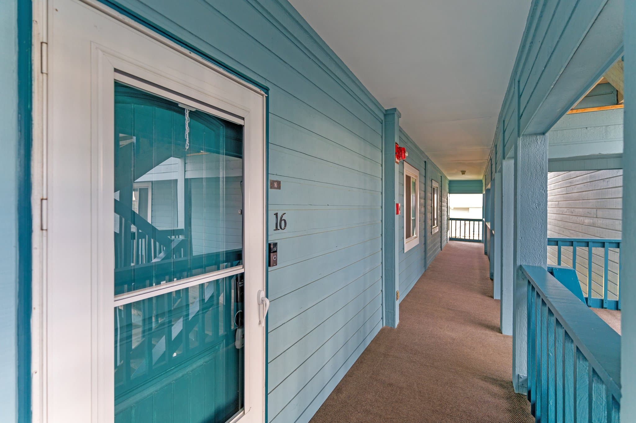 37 web or mls BTS09155