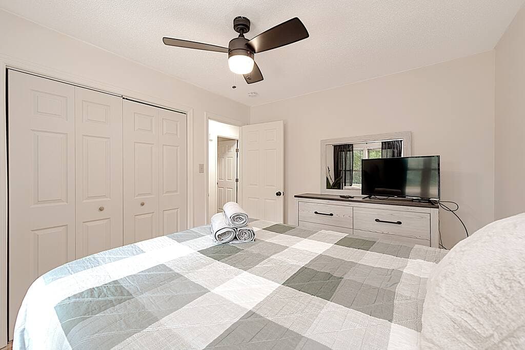 Side B Bedroom 1