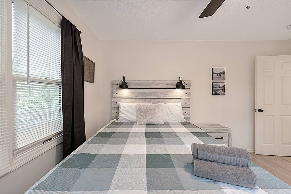 Side B Bedroom 2